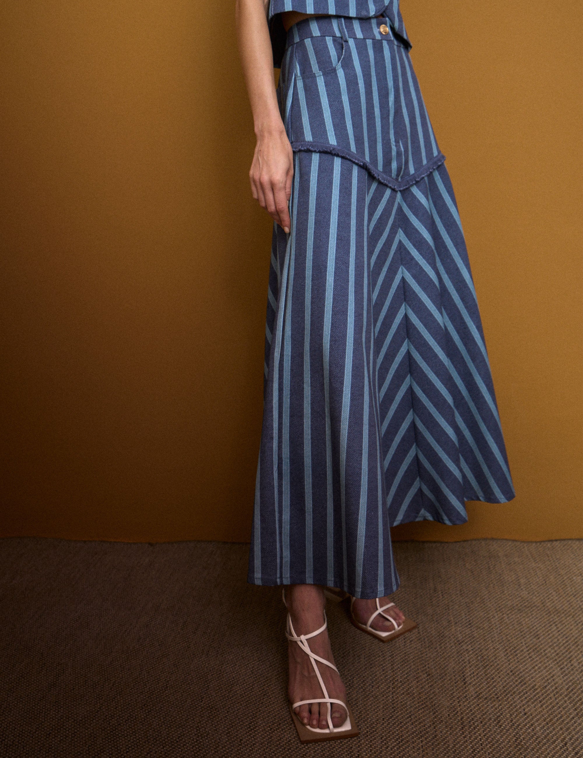 Saia Isabella Listra Azul