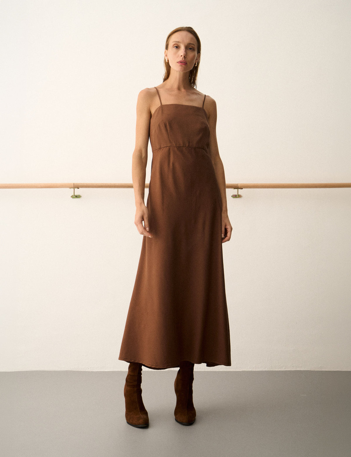 Vestido Carol Liocel Marrom