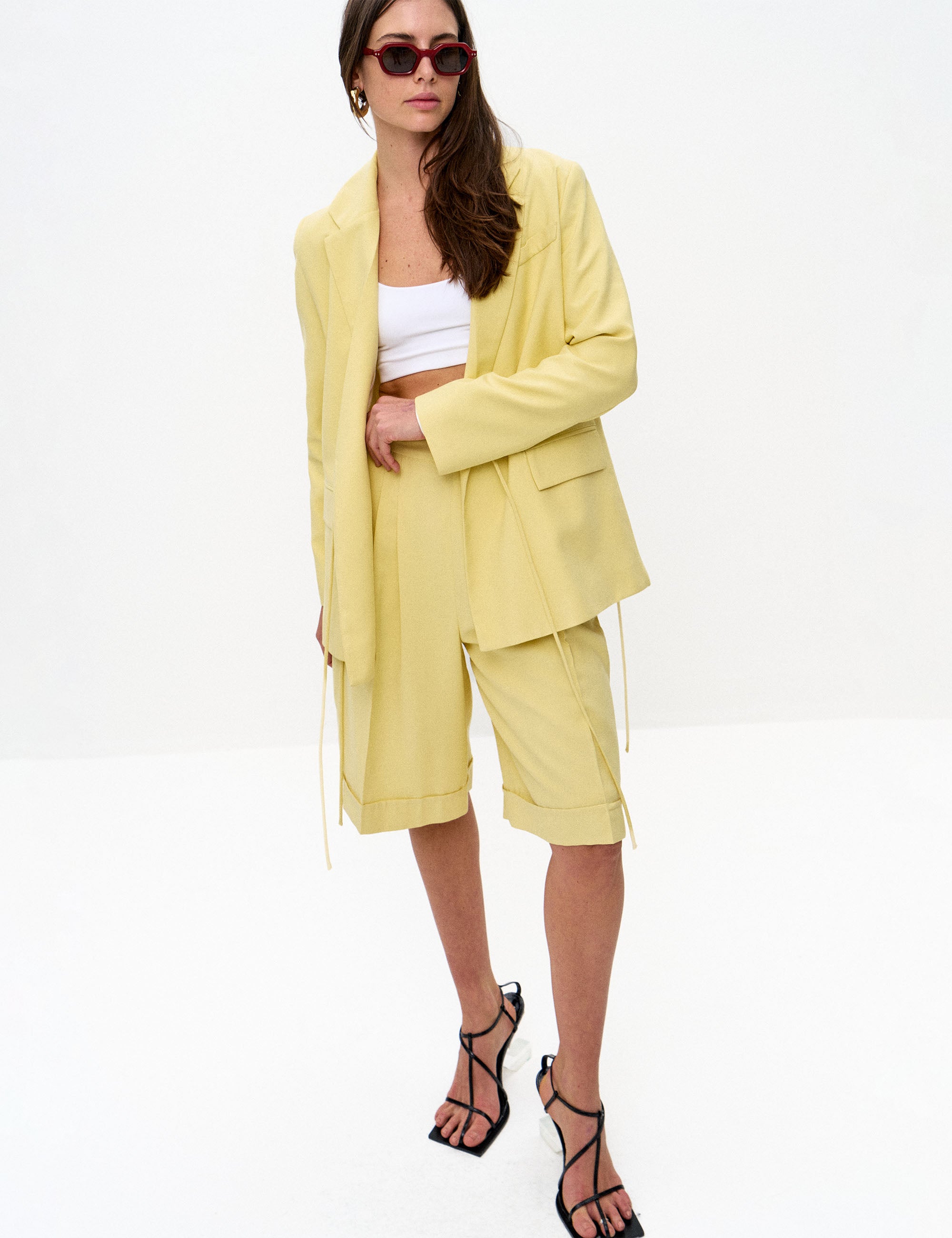 Bermuda Charlotte Crepe Amarelo