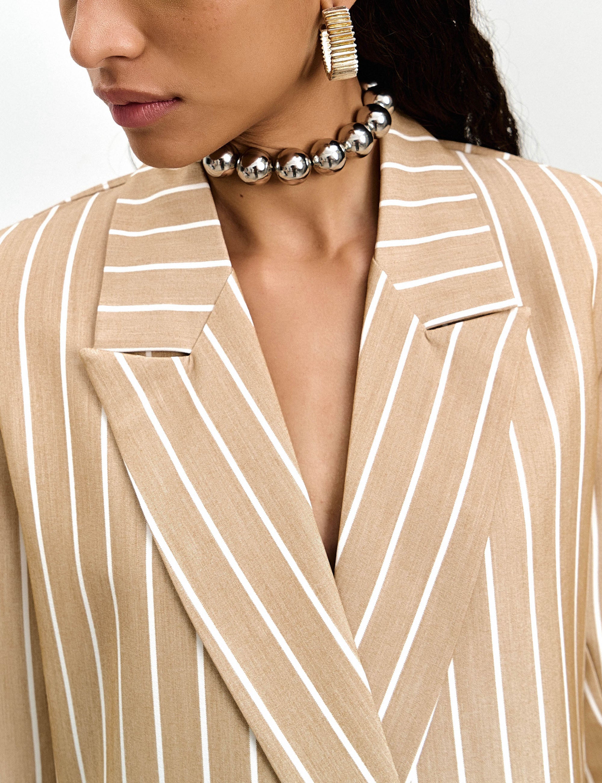 Blazer Alessa Risca Bege