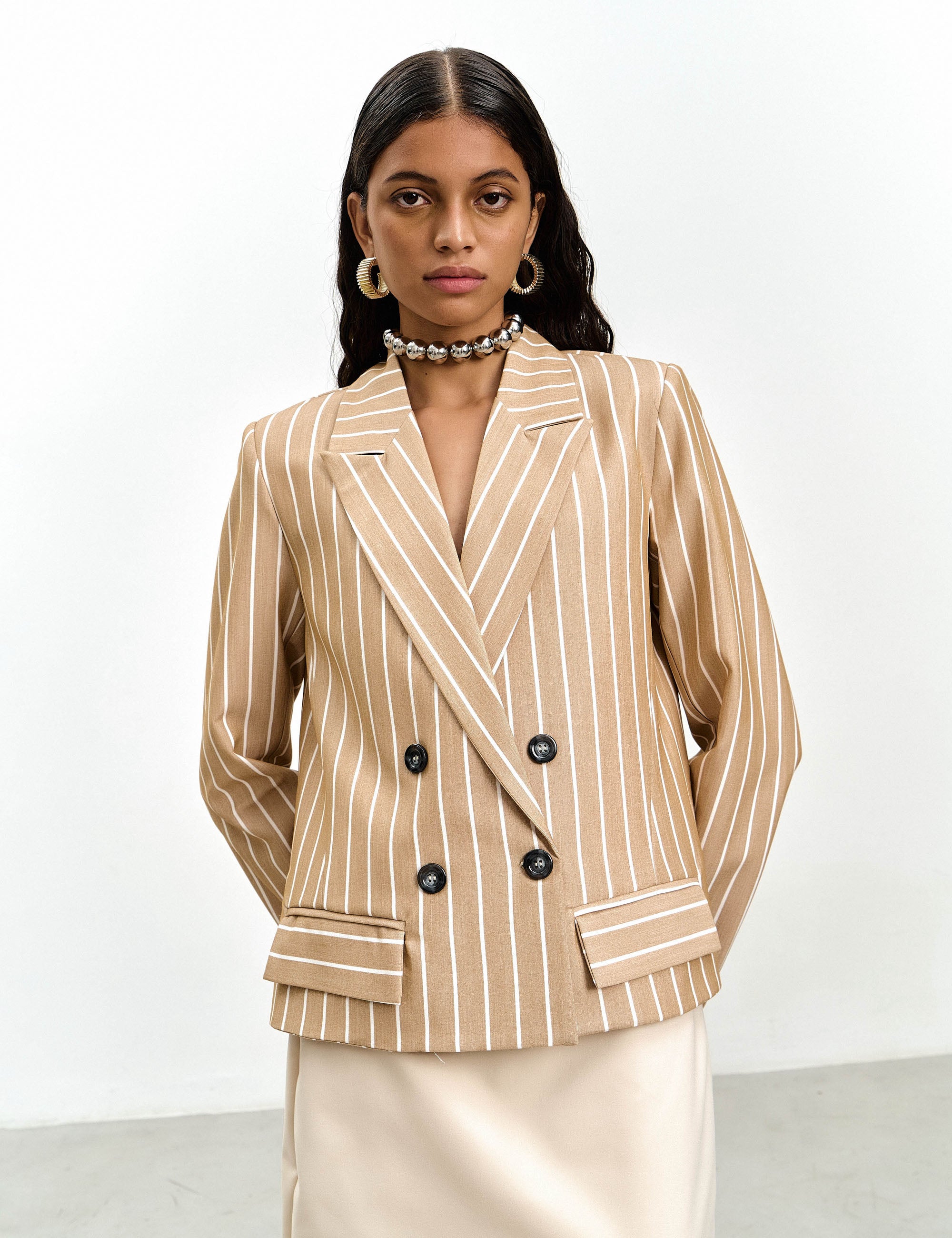 Blazer Alessa Risca Bege