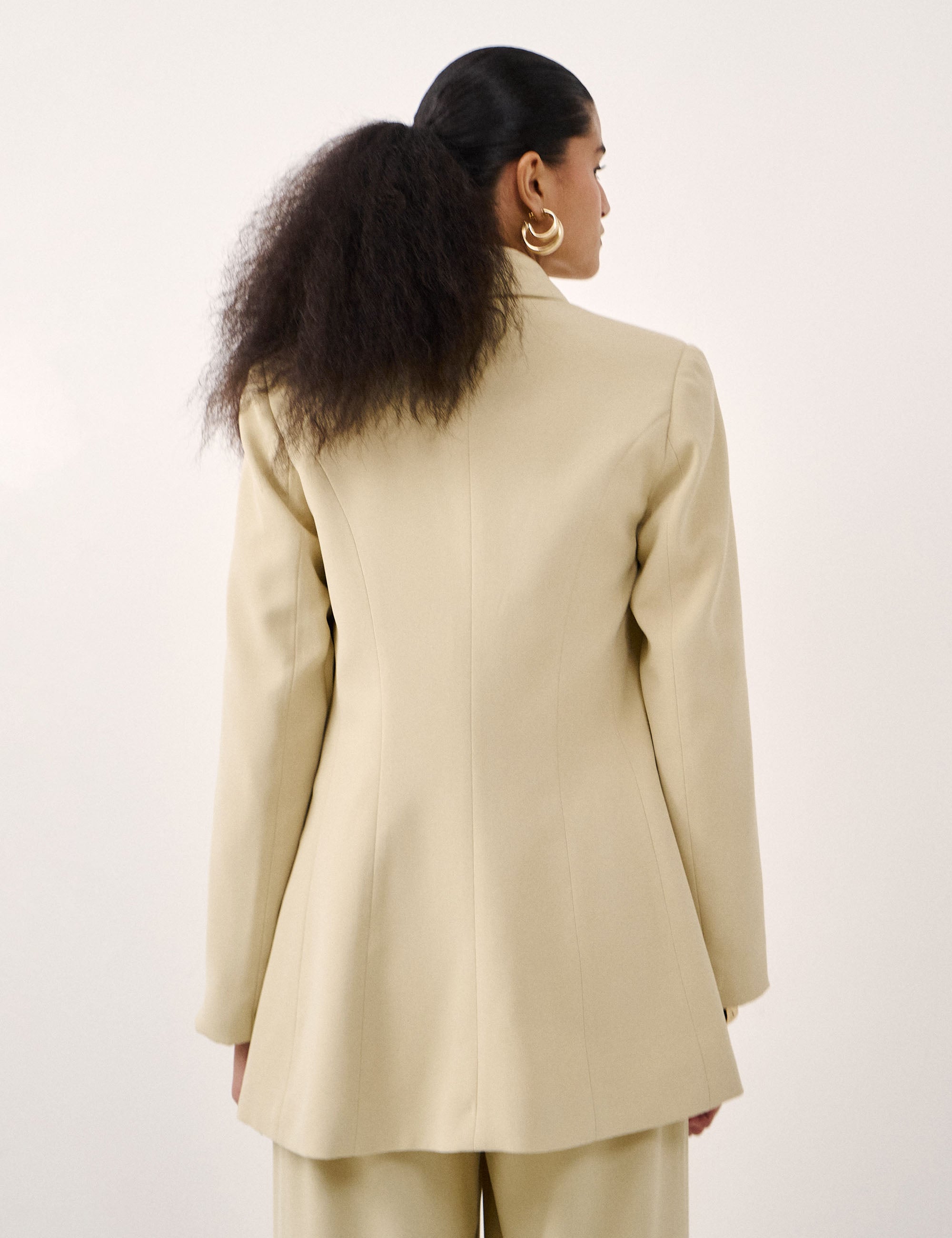 Blazer Anastácia Acetinada Cru