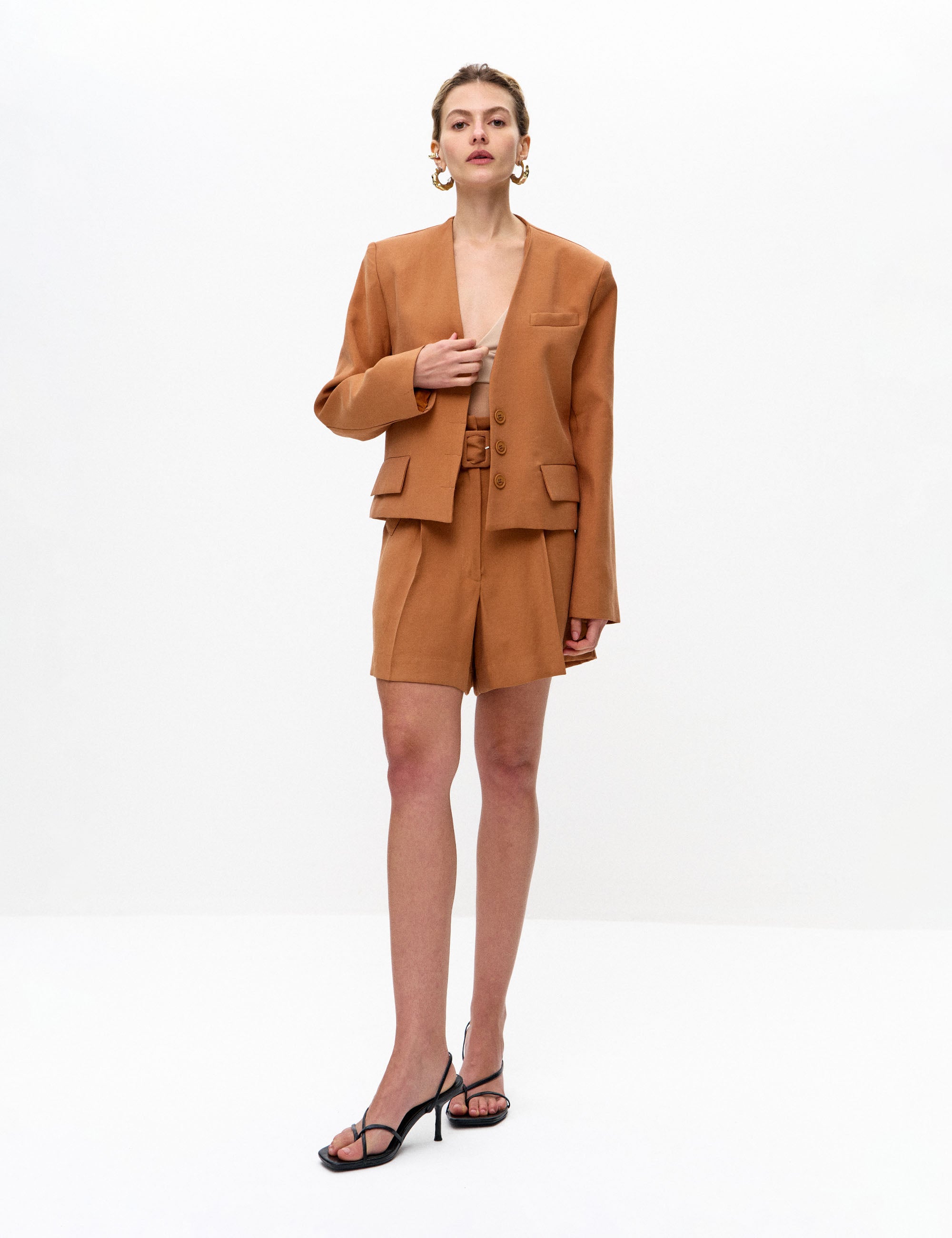 Blazer Julia Liocel Amendoa