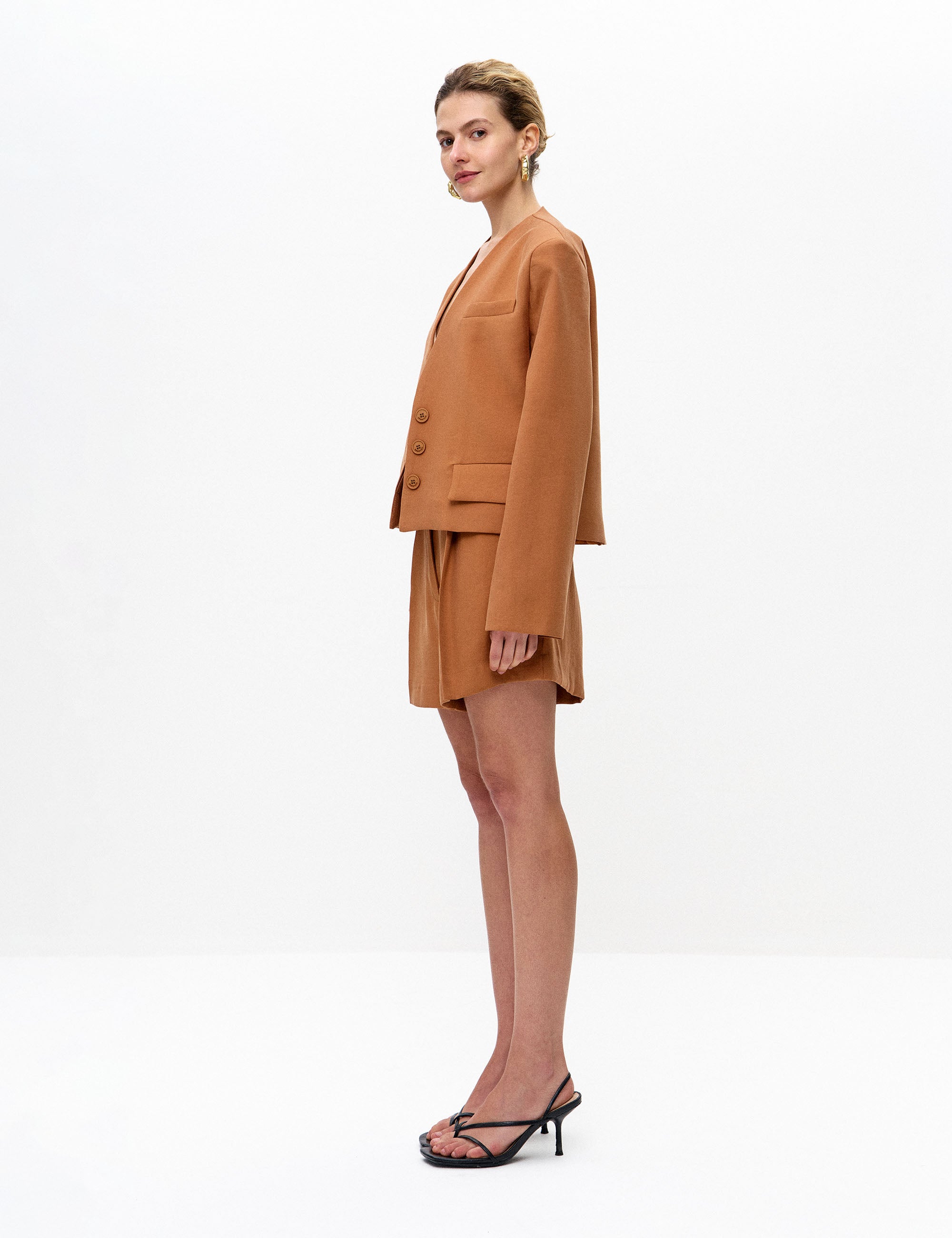 Blazer Julia Liocel Amendoa