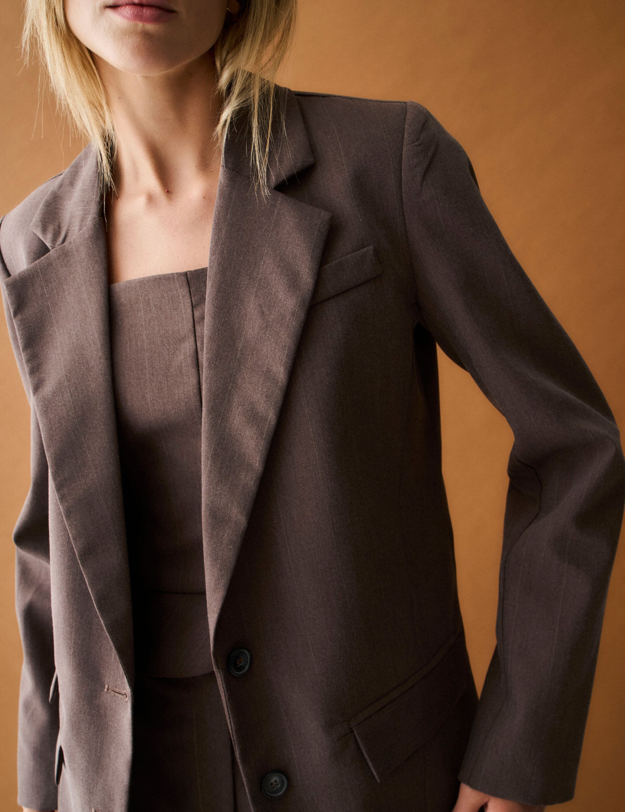 Blazer Nysa Alfaiataria Marrom