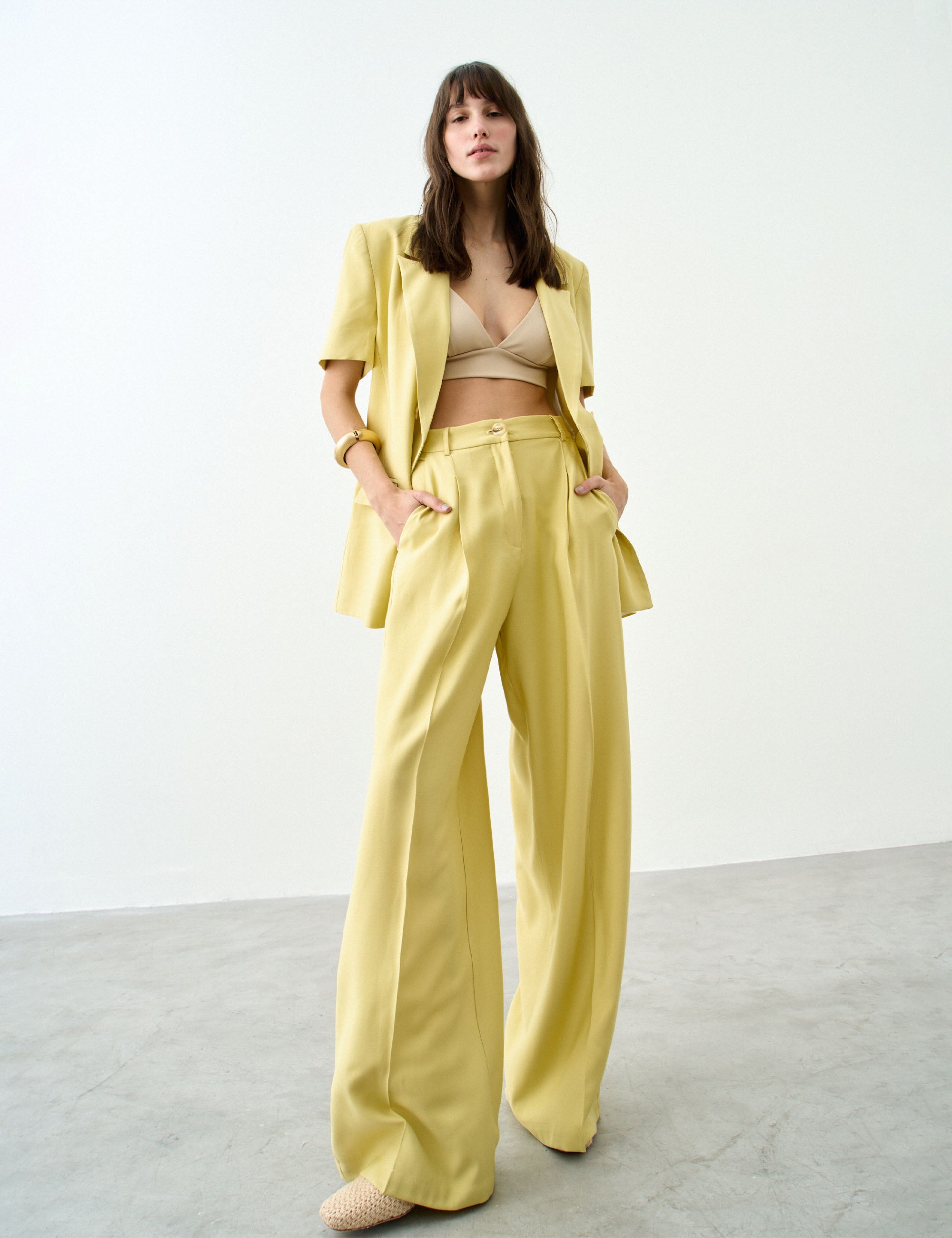 Calça Paola Alfaiataria Amarelo