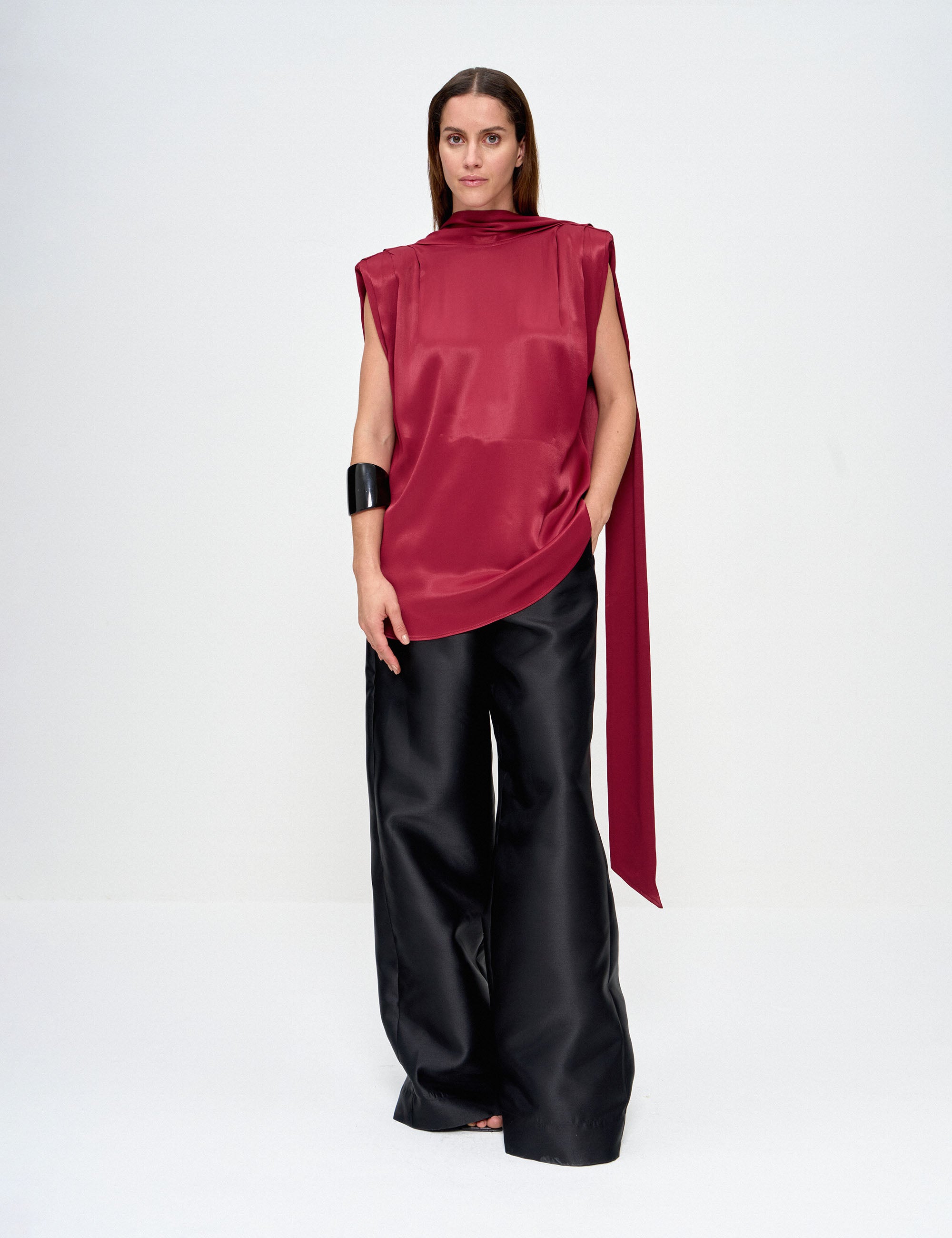 Blusa Bárbara Cetim Bordeaux