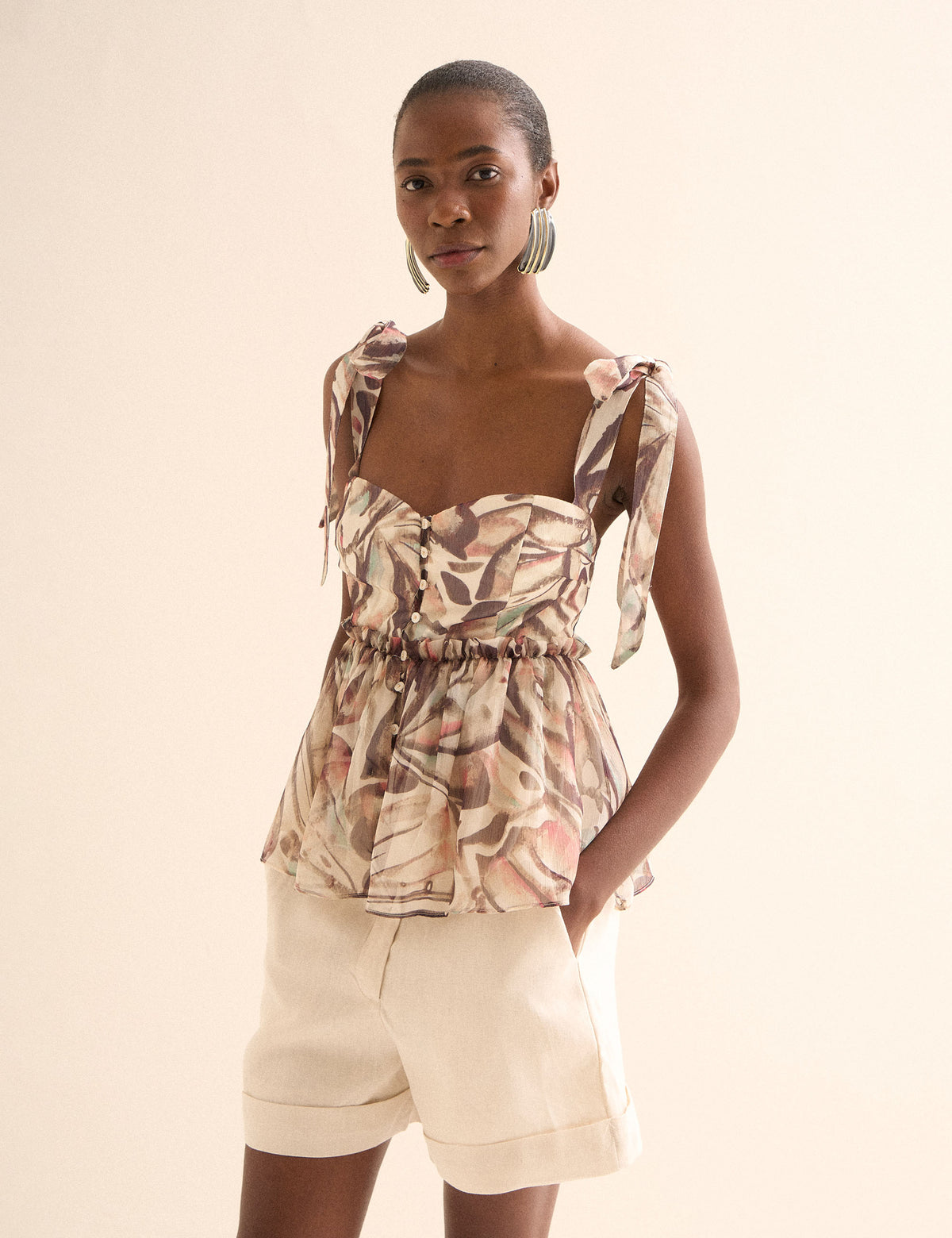 Blusa Borboleta Chiffon Areia