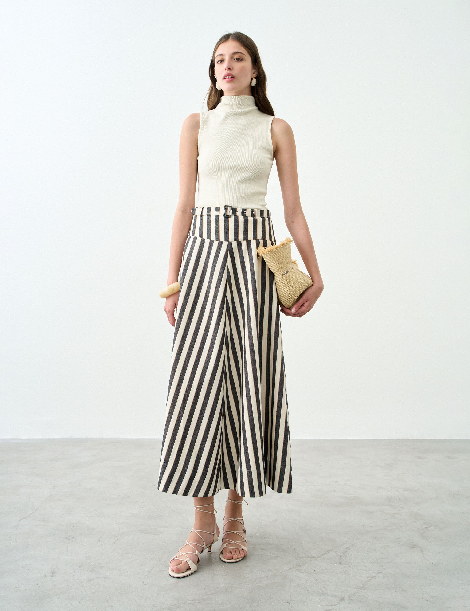 Blusa Camila Confort Off Antique