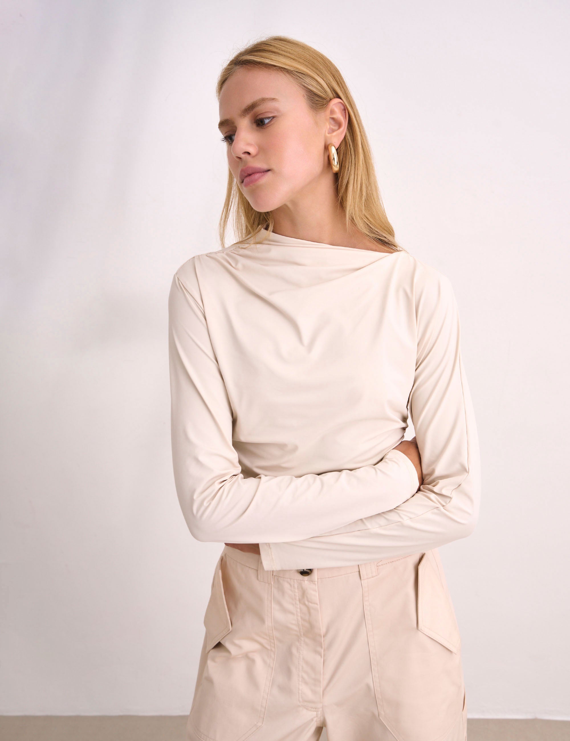 Blusa Delphine Malha Areia