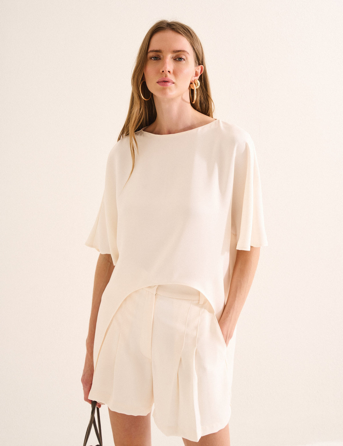 Blusa Estela Acetinado Off White