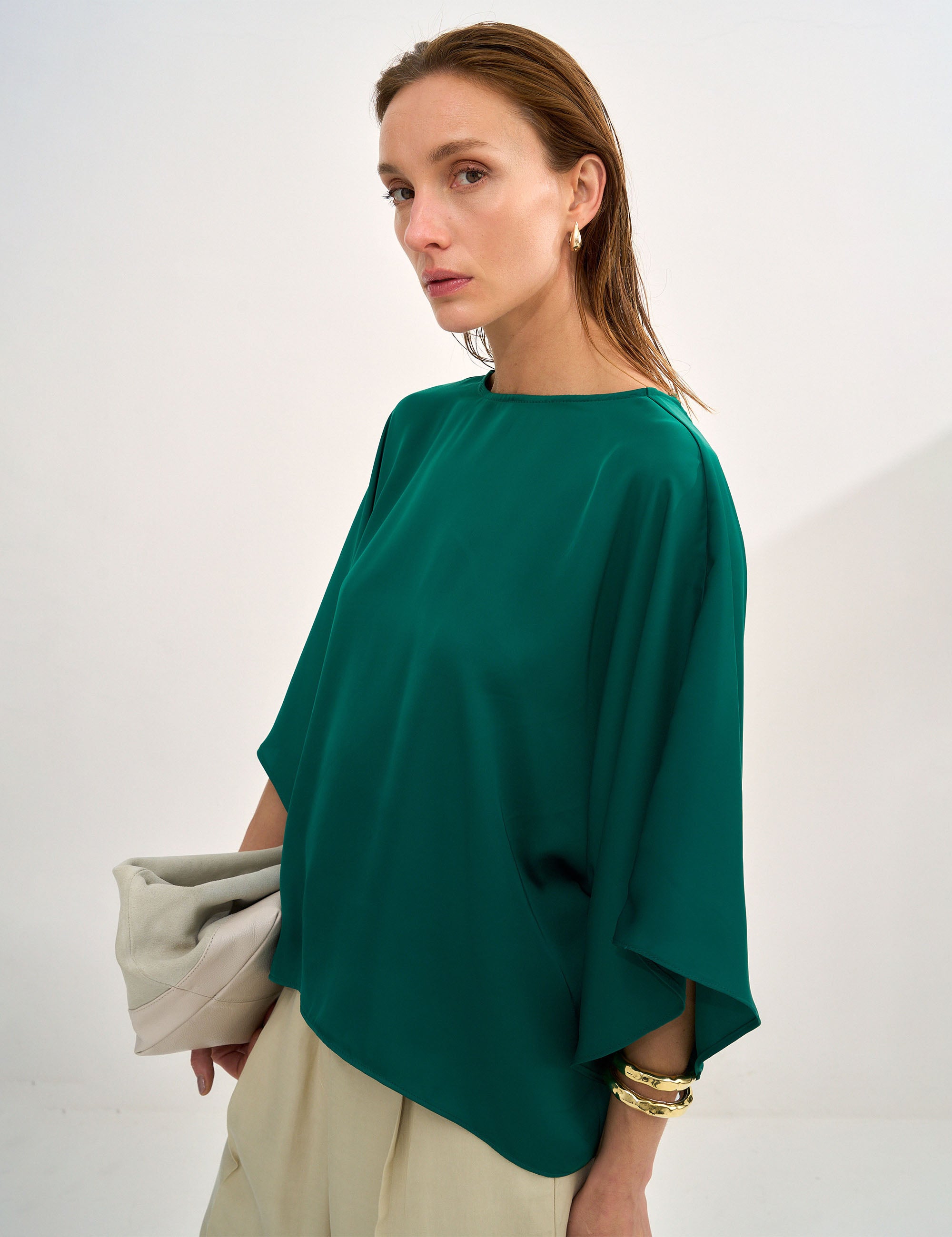 Blusa Evelyn Cetim Verde