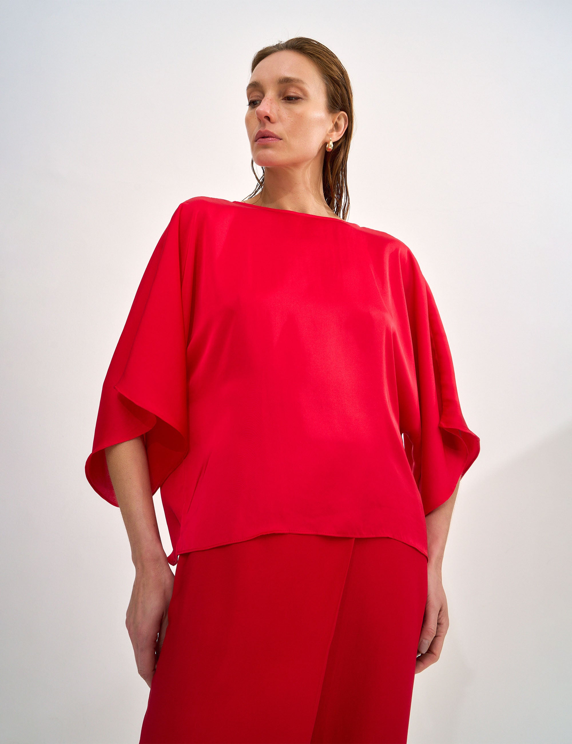 Blusa Evelyn Cetim Vermelho