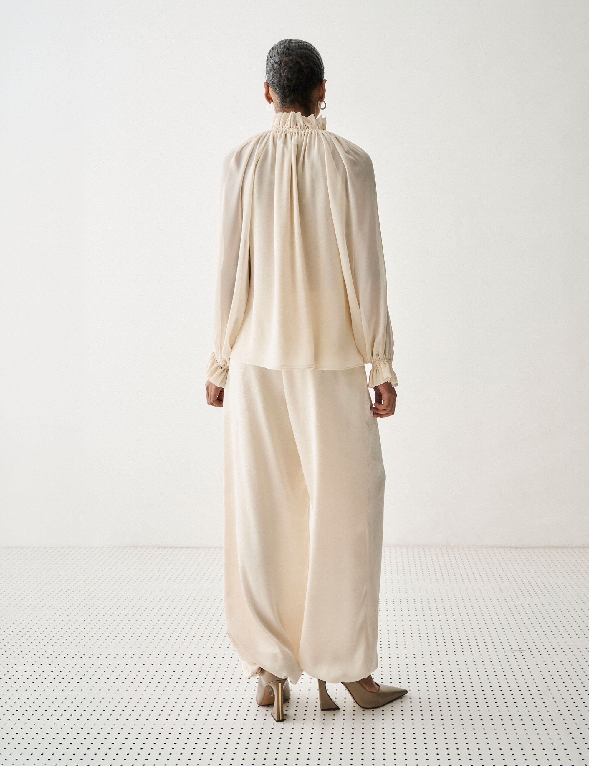 Blusa Gaby Chiffon Porcelana