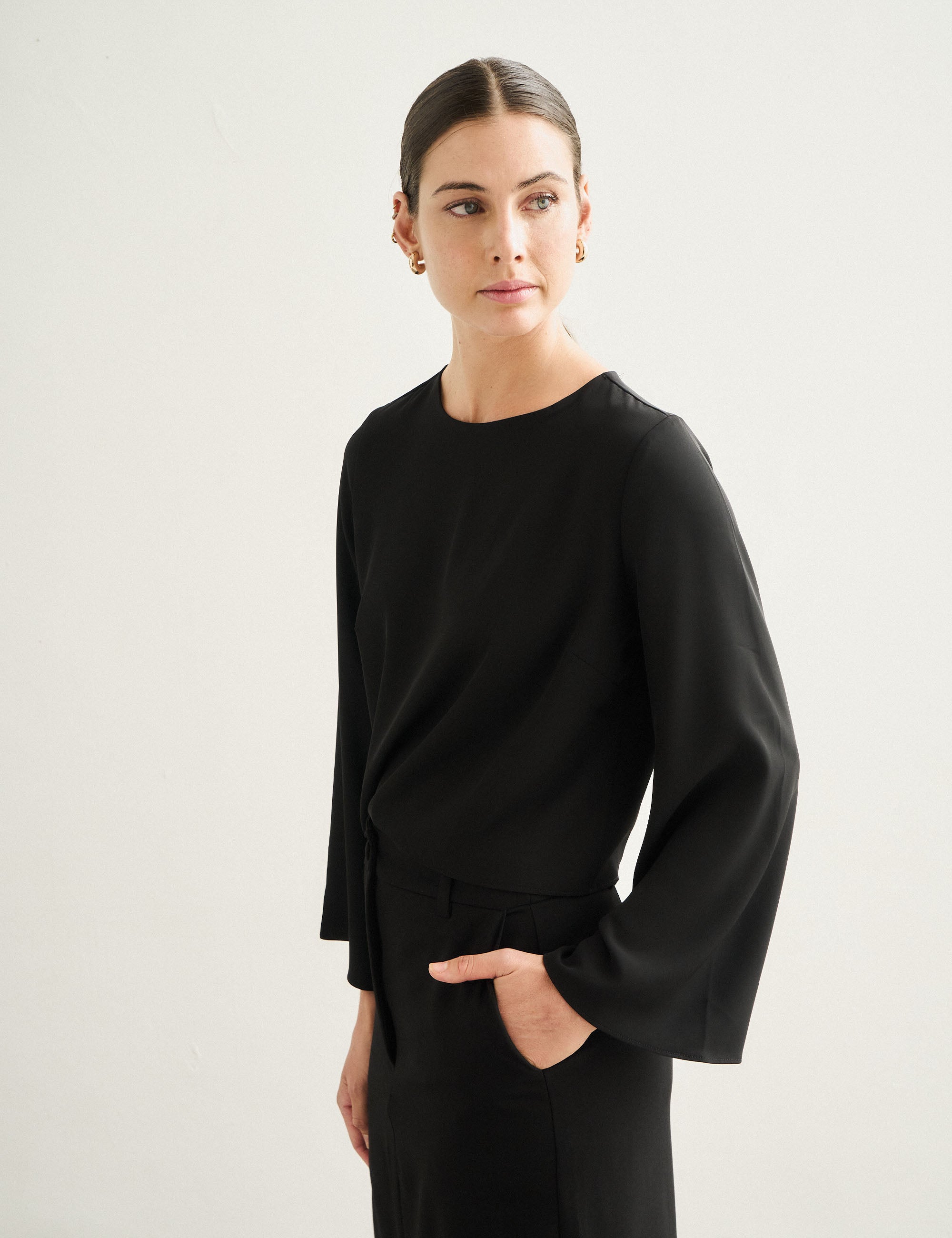 Blusa Kate Fluida Preto