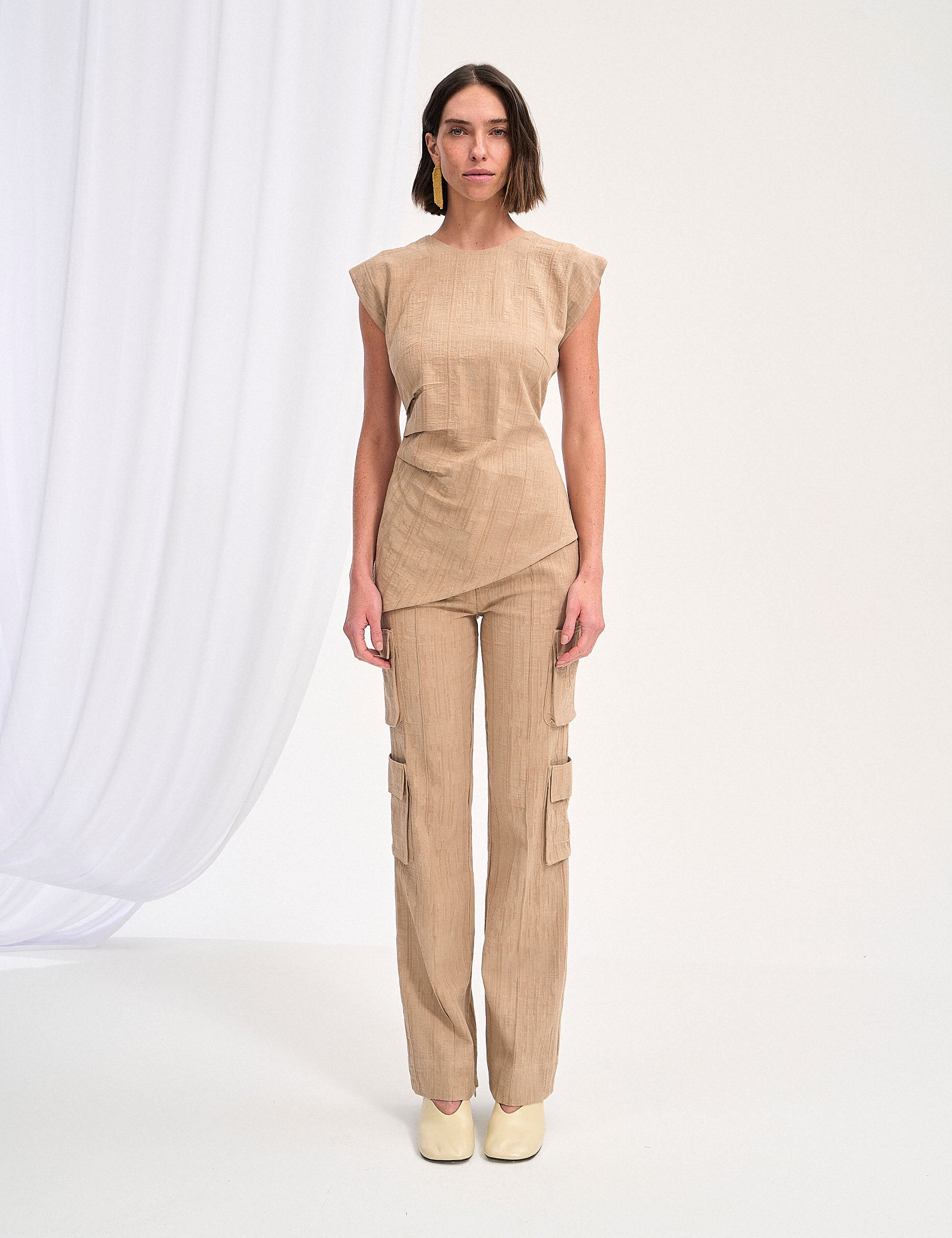 Blusa Mage Assimétrica Fendi