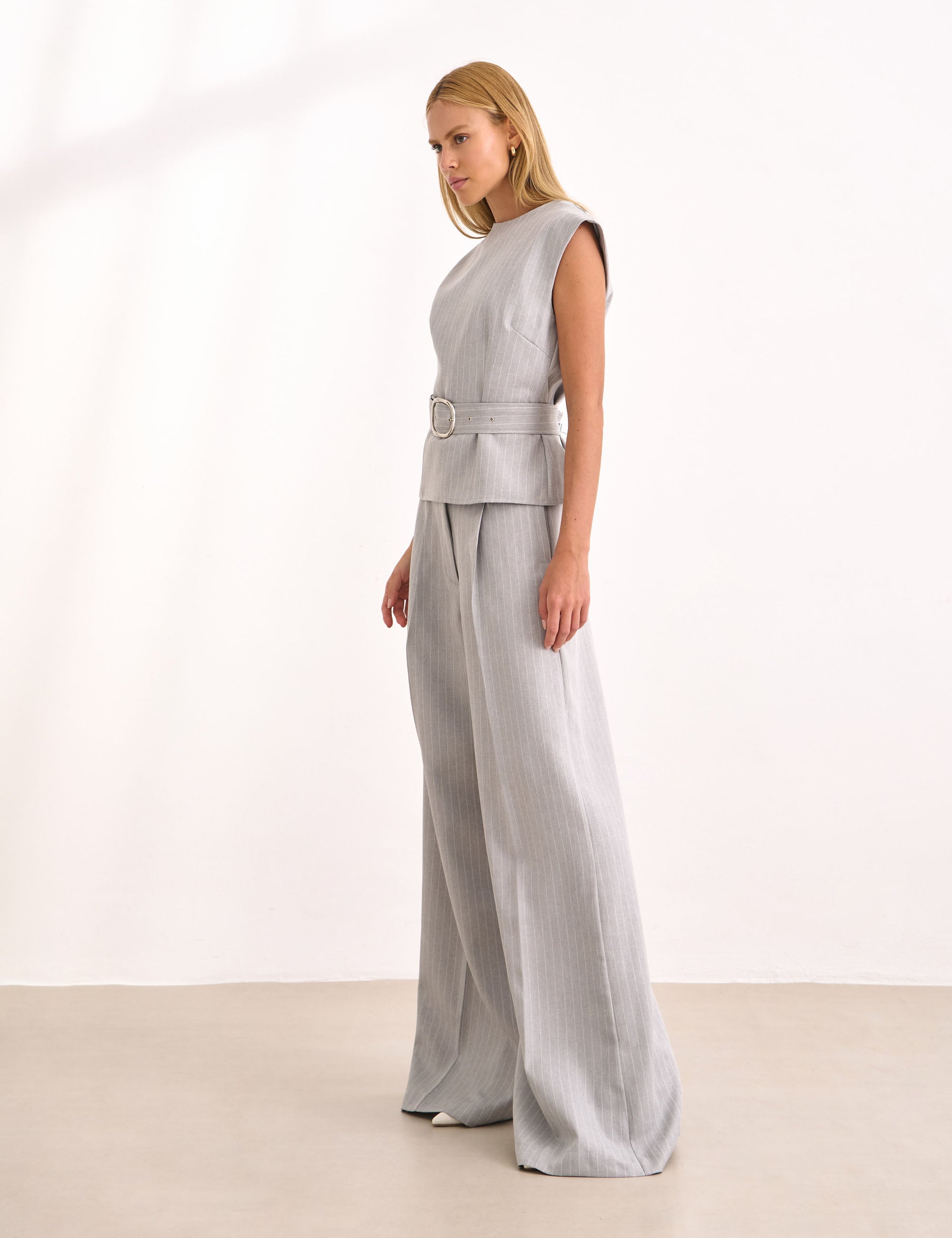 Blusa Magriet Alfaiataria Cinza