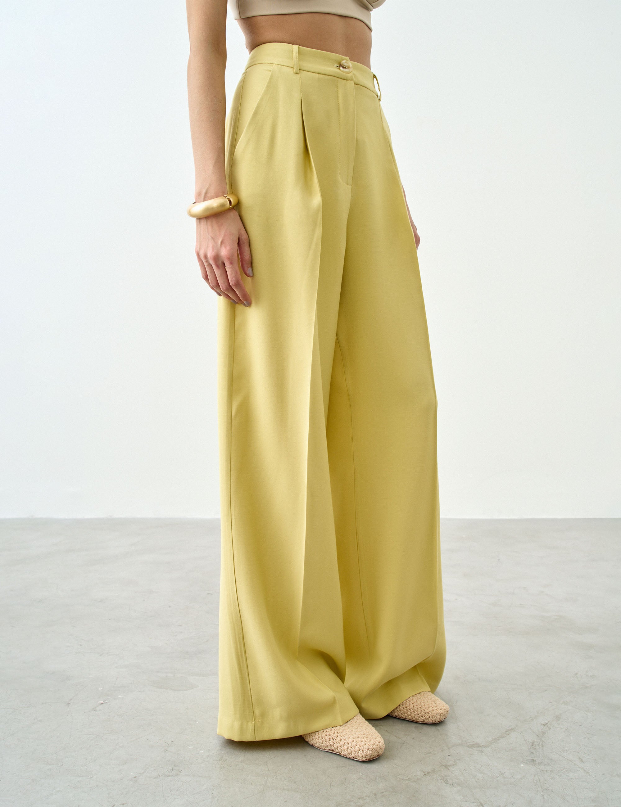 Calça Paola Alfaiataria Amarelo