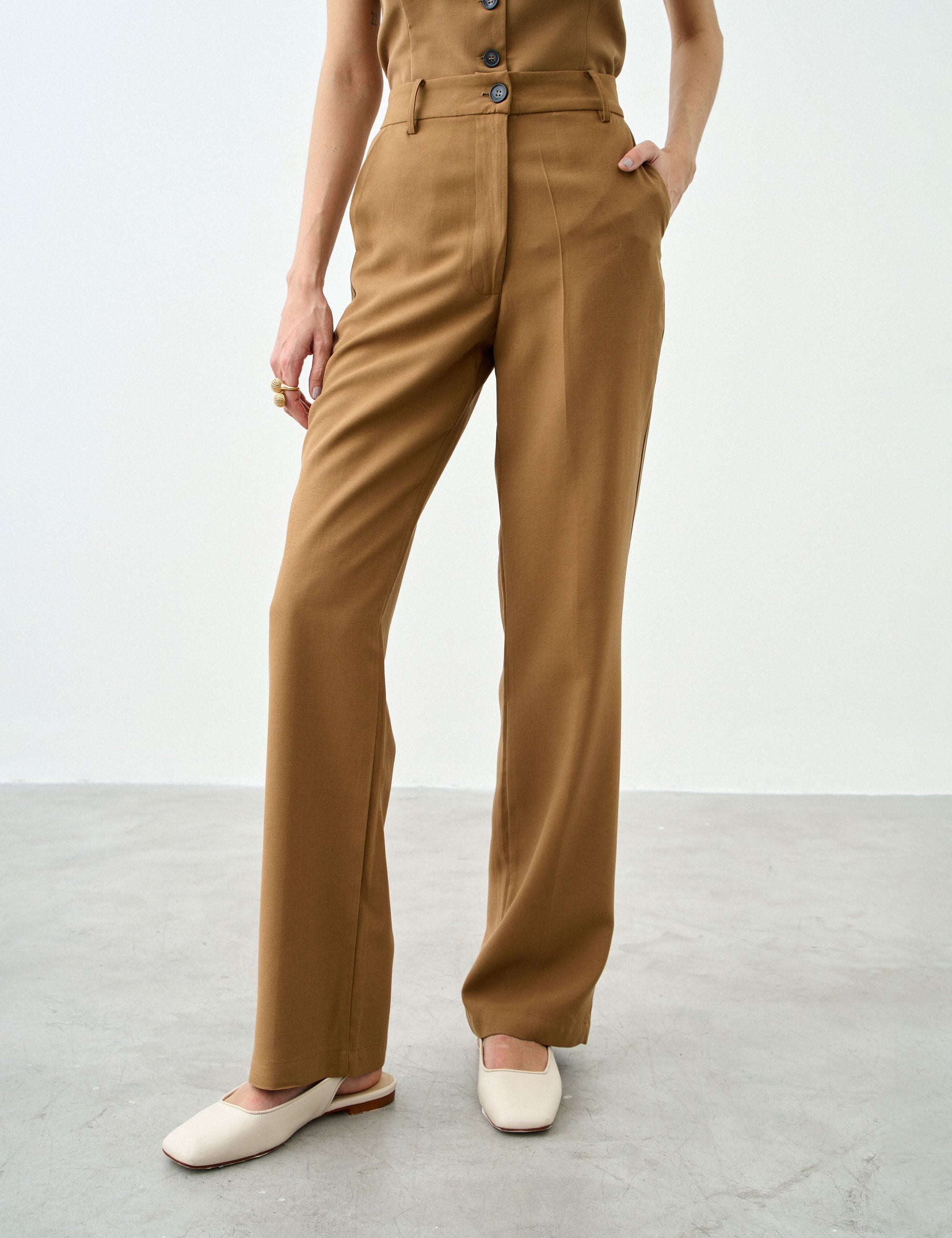 Calça Lia Alfaiataria Marrom