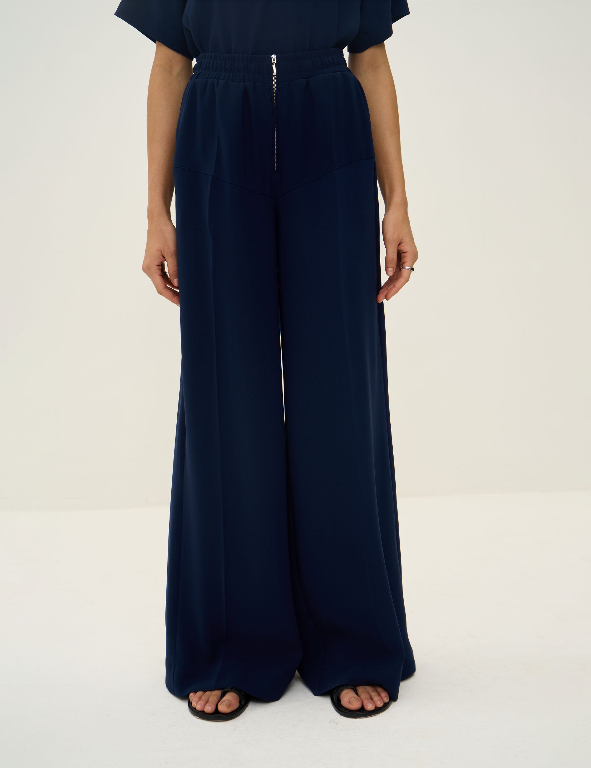 Calça Talita Crepe Azul Noite