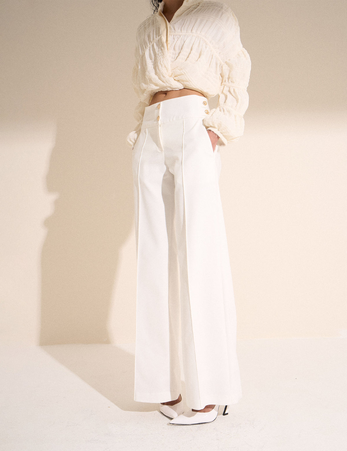 Calça Wide Leg Alfaiataria Off White