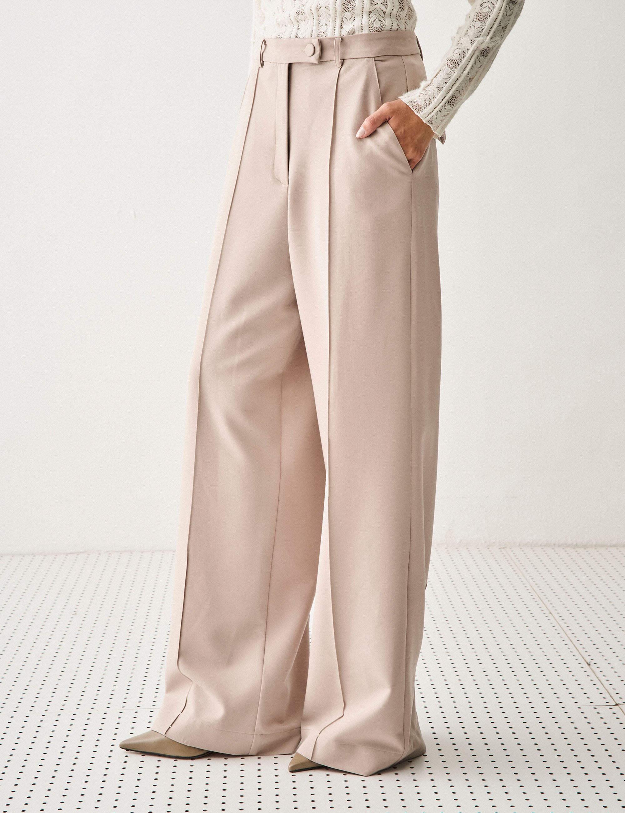 Calça Aline Alfaiataria Bege