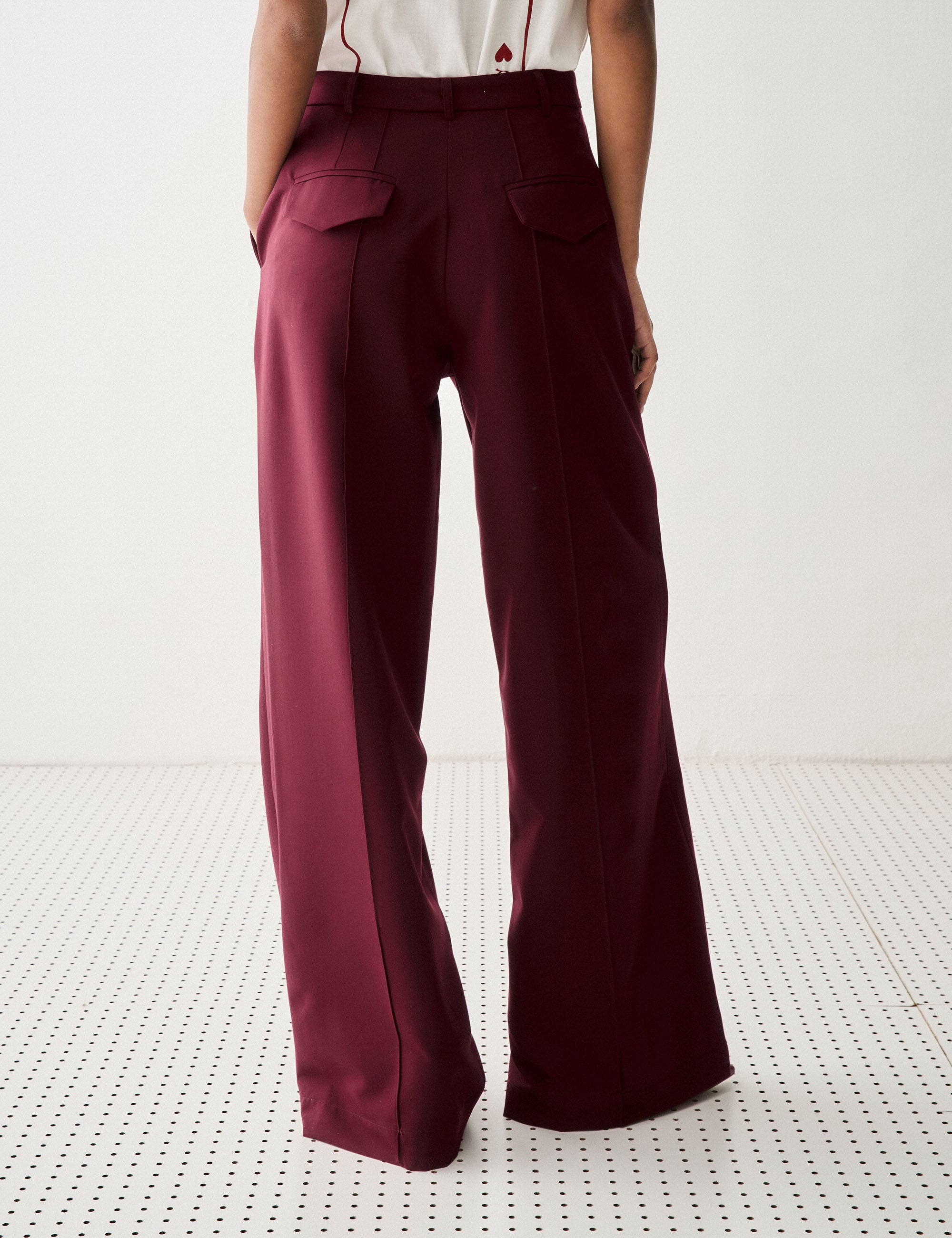 Calça Aline Alfaiataria Bordeaux