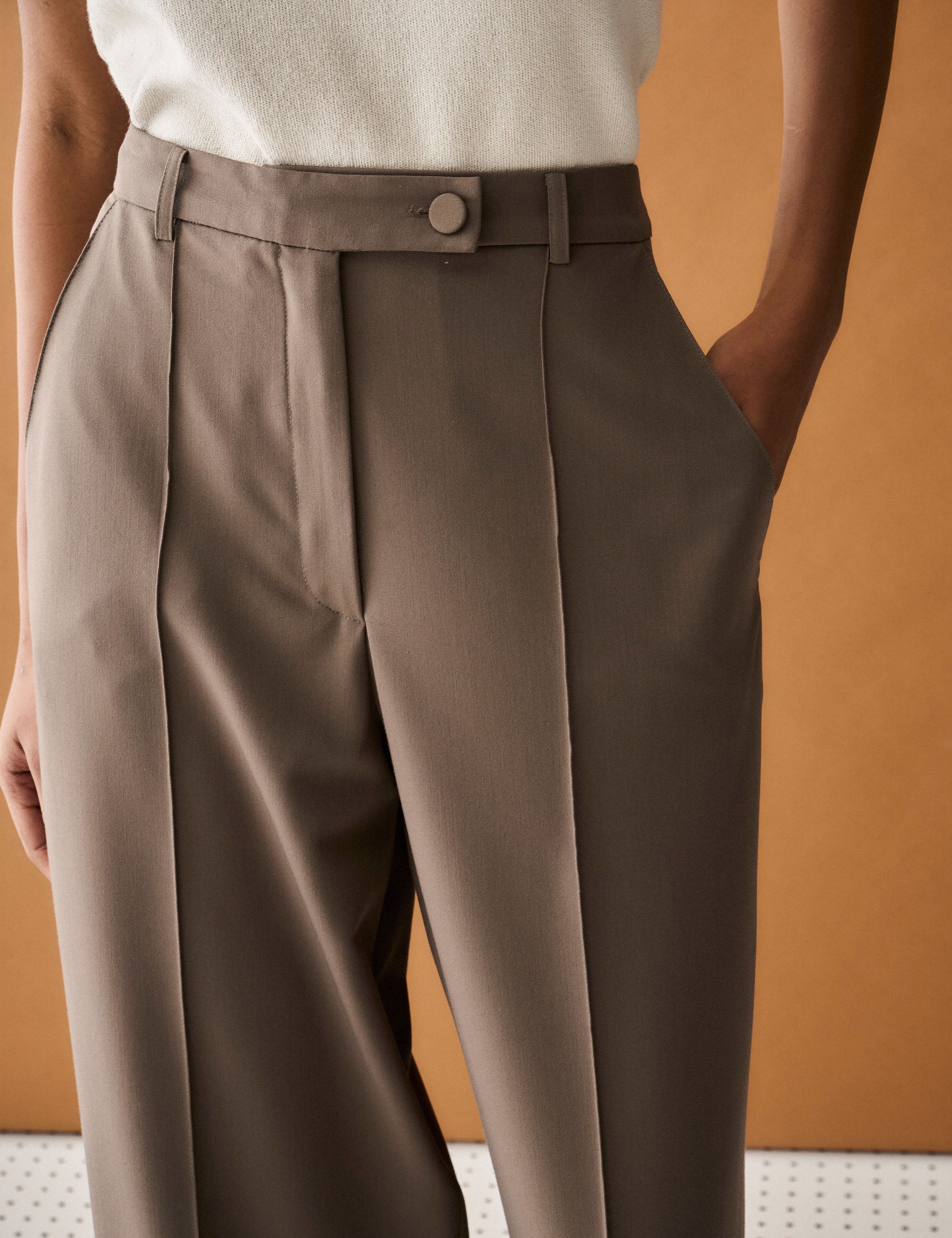 Calça Aline Alfaiataria Tabaco