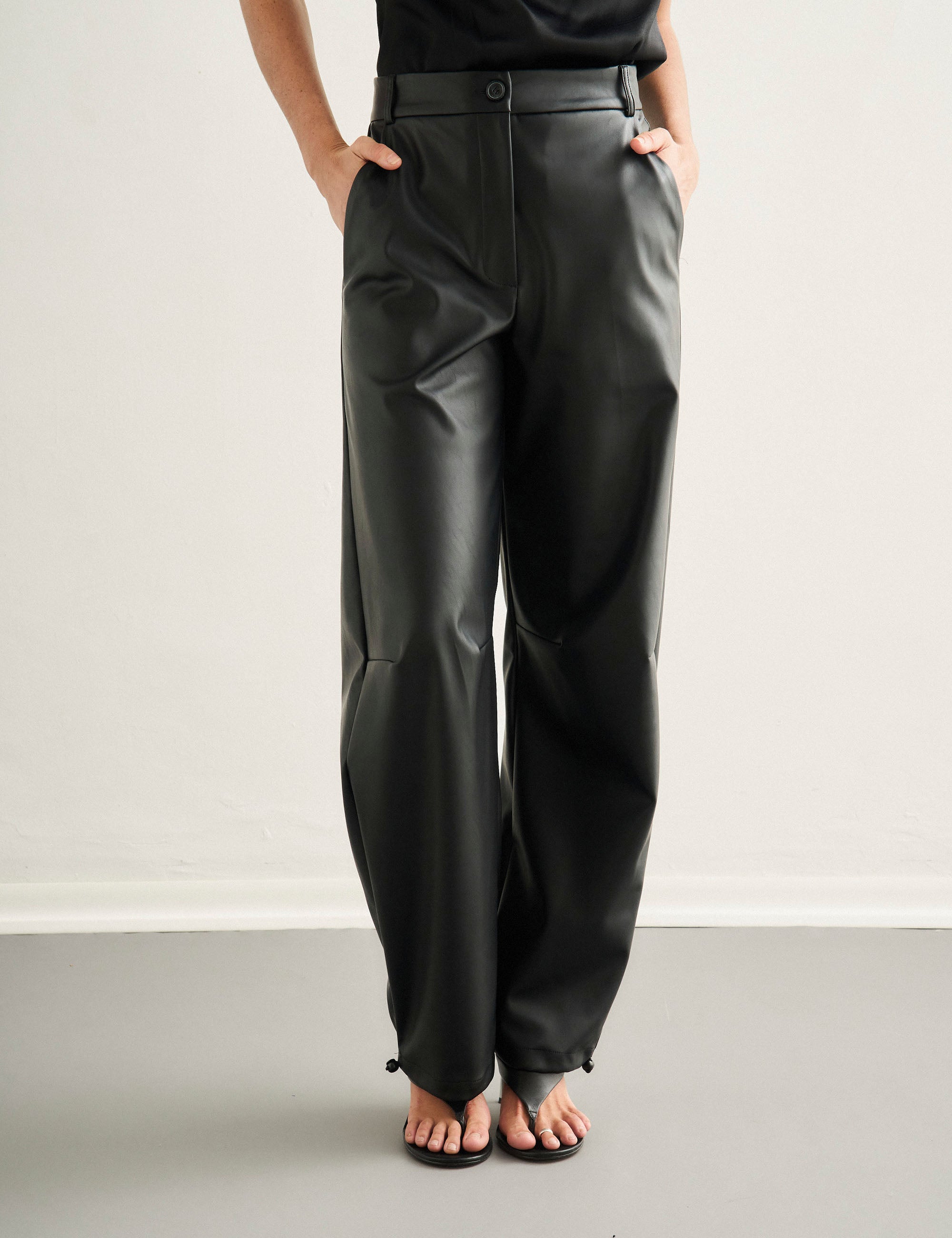 Calça Barbara Barrel Preto