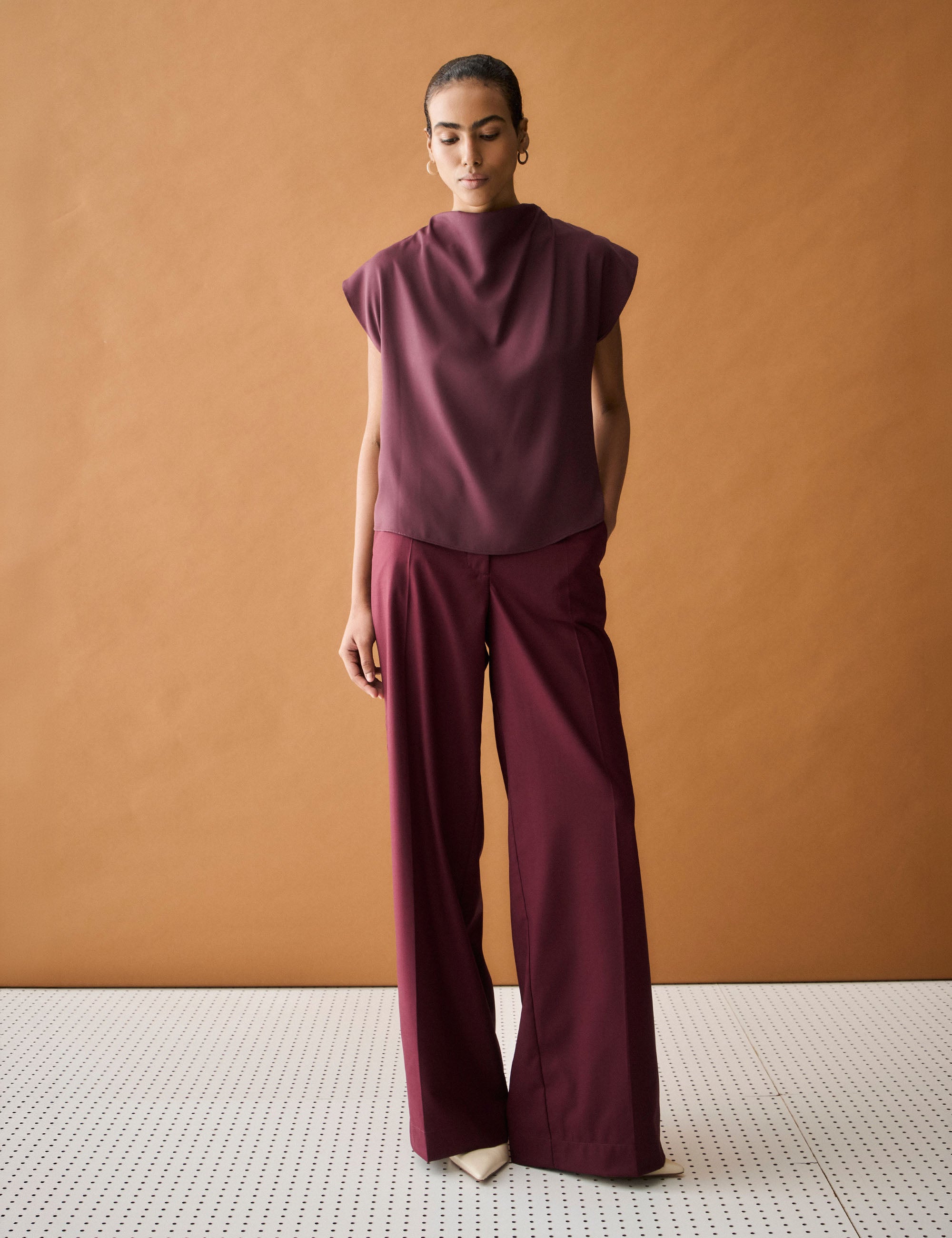 Calça Luiza Alfaiataria Bordeaux