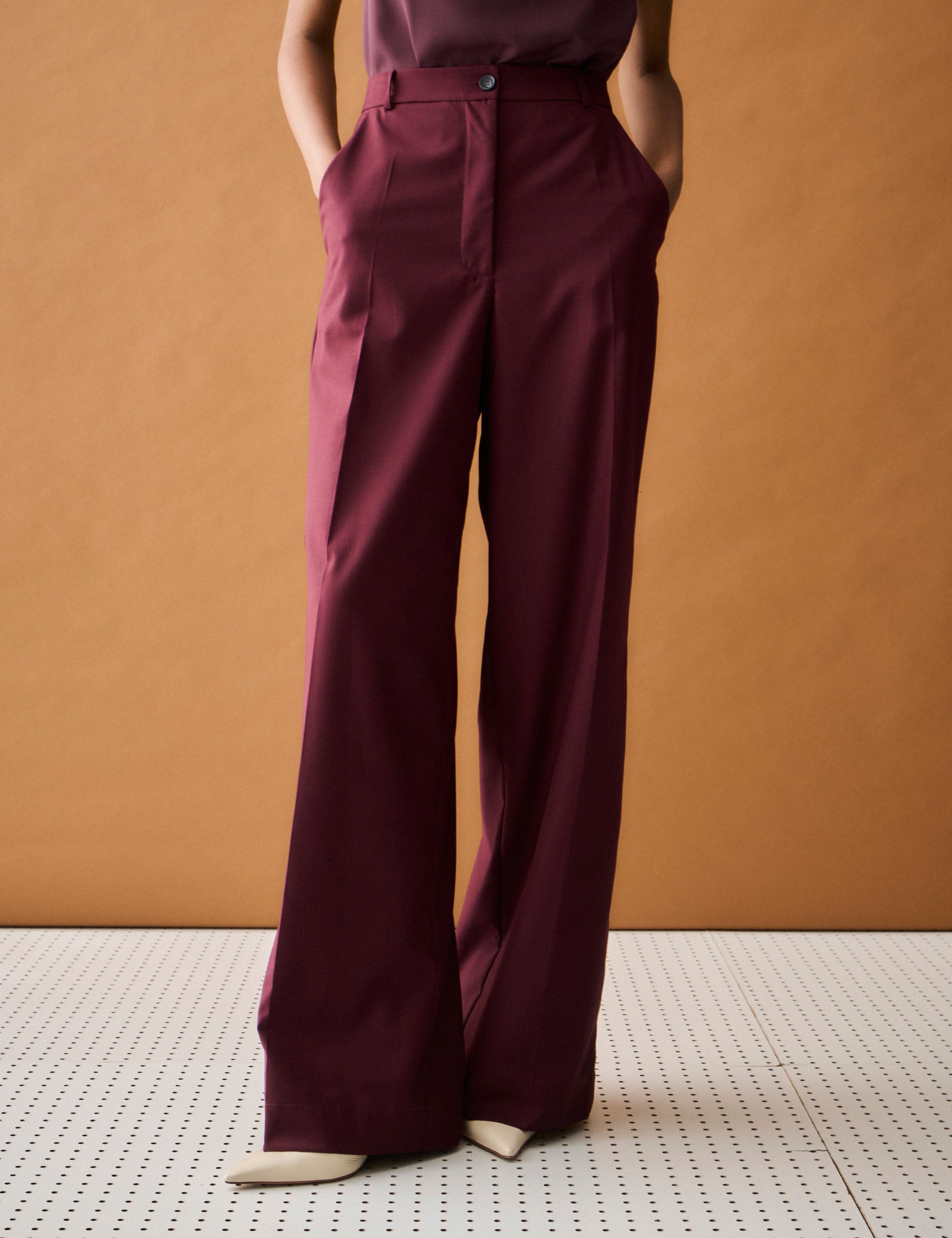 Calça Luiza Alfaiataria Bordeaux