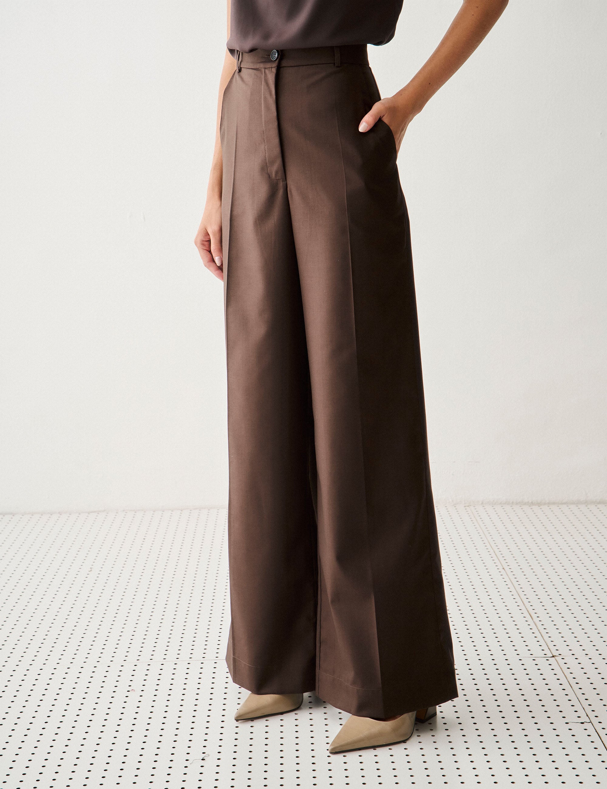 Calça Luiza Alfaiataria Marrom