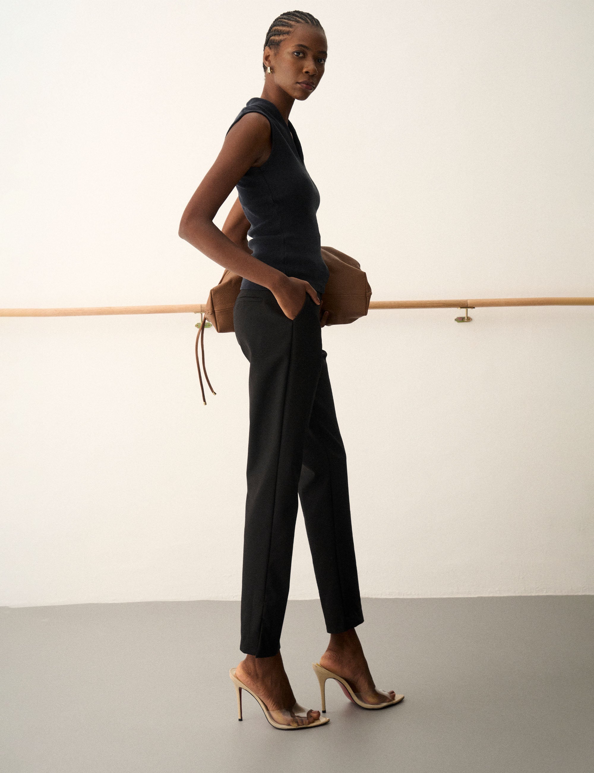 Calça Cintia Alfaiataria Preto