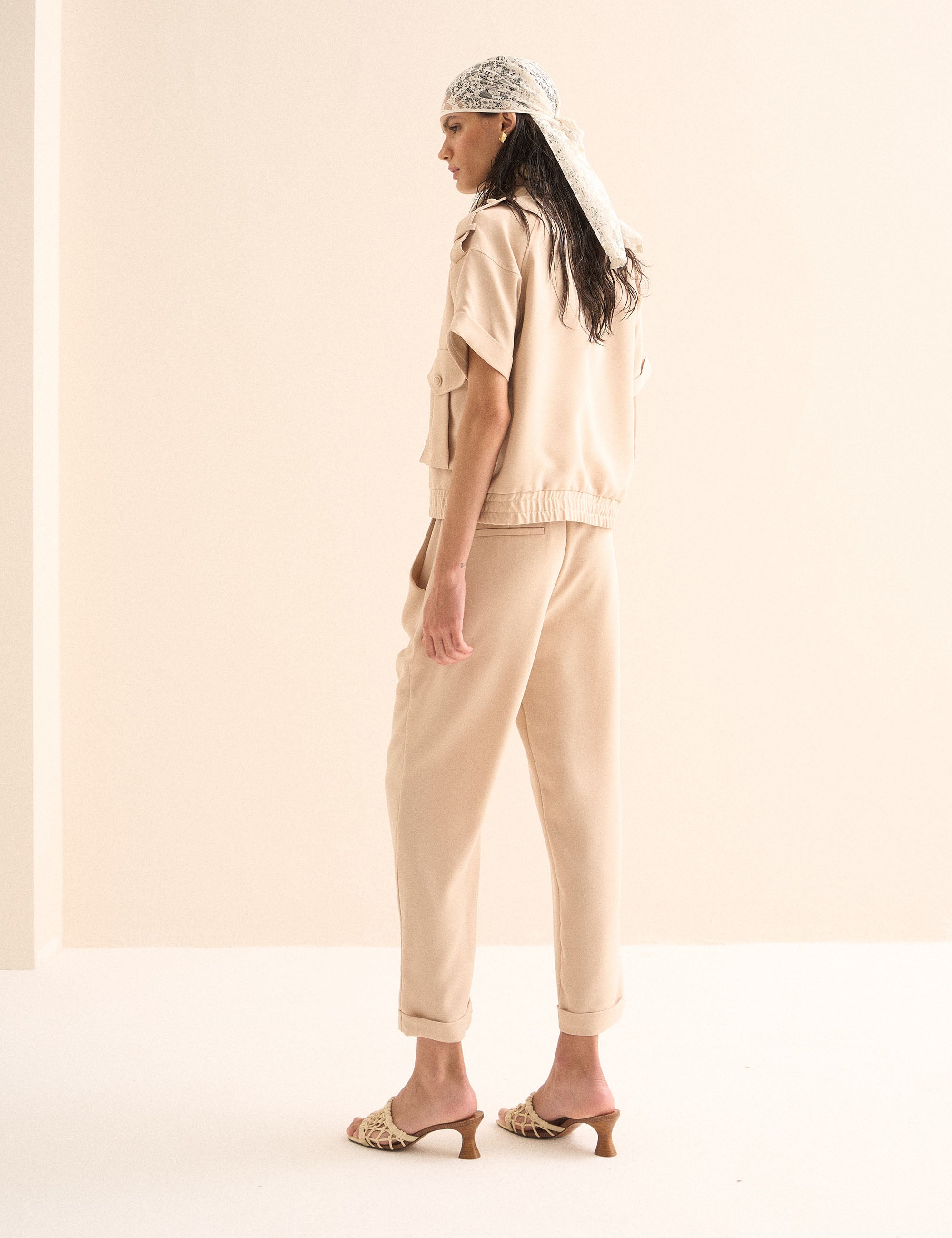 Calça Dani Crepe Areia