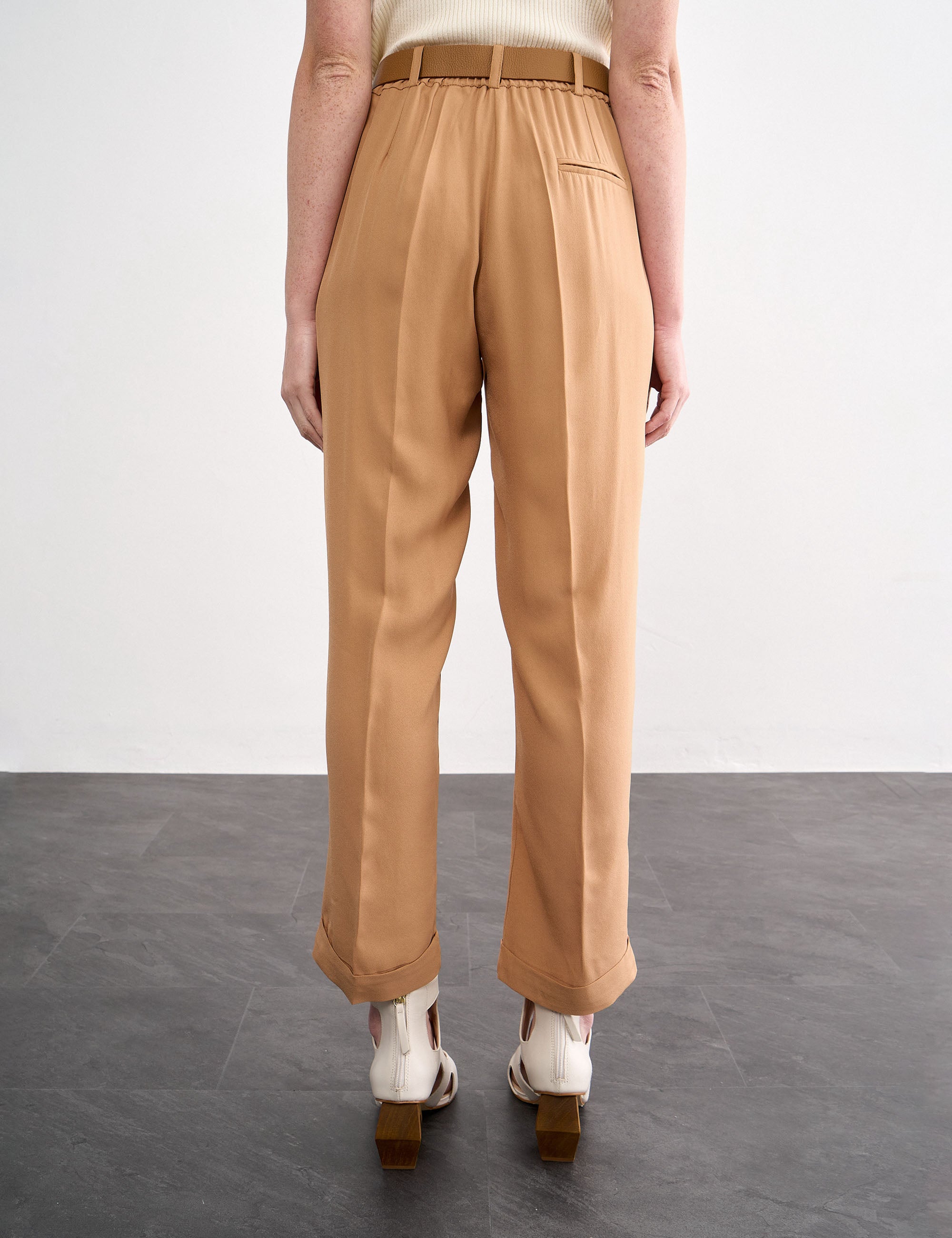 Calça Mandy Alfaiataria Doce de Leite