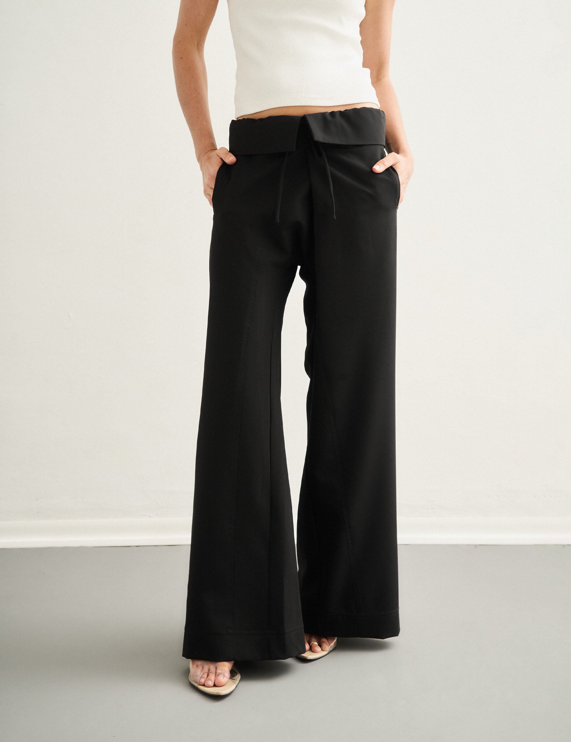 Calça Maria Alfaiataria Preto