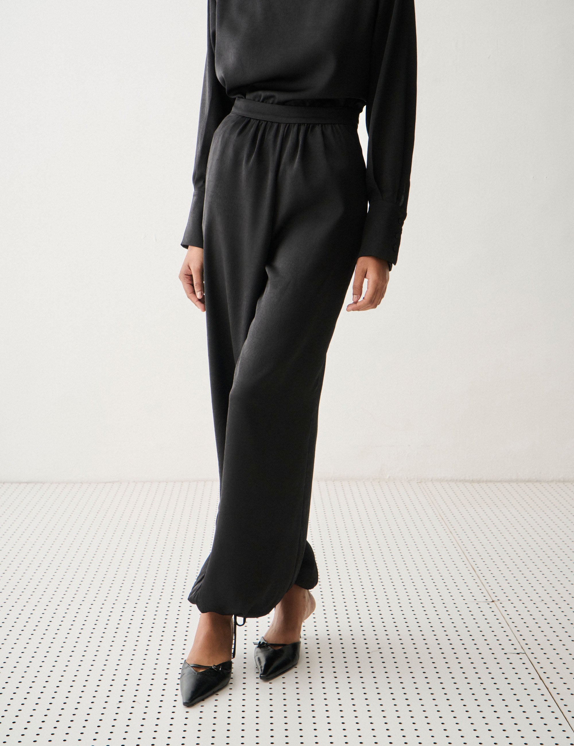 Calça Lenço Mayara Cetim Preto