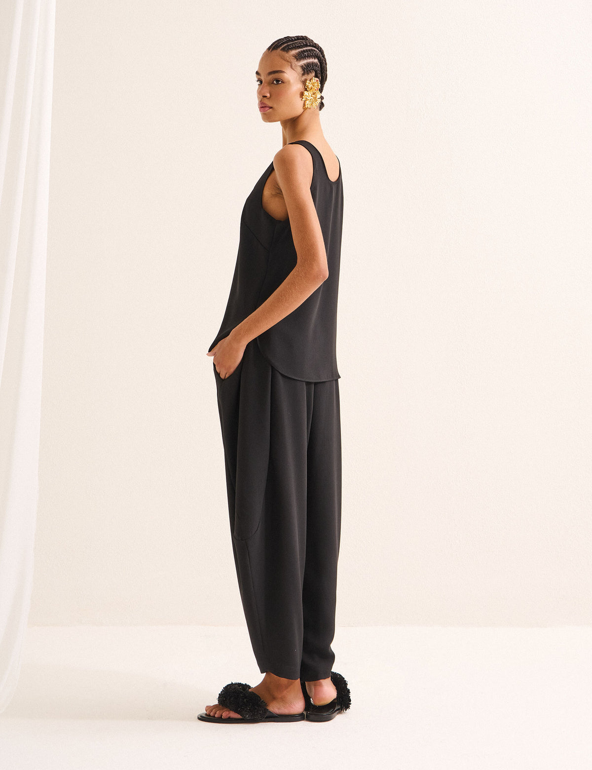 Calça Modena Acetinada Preto