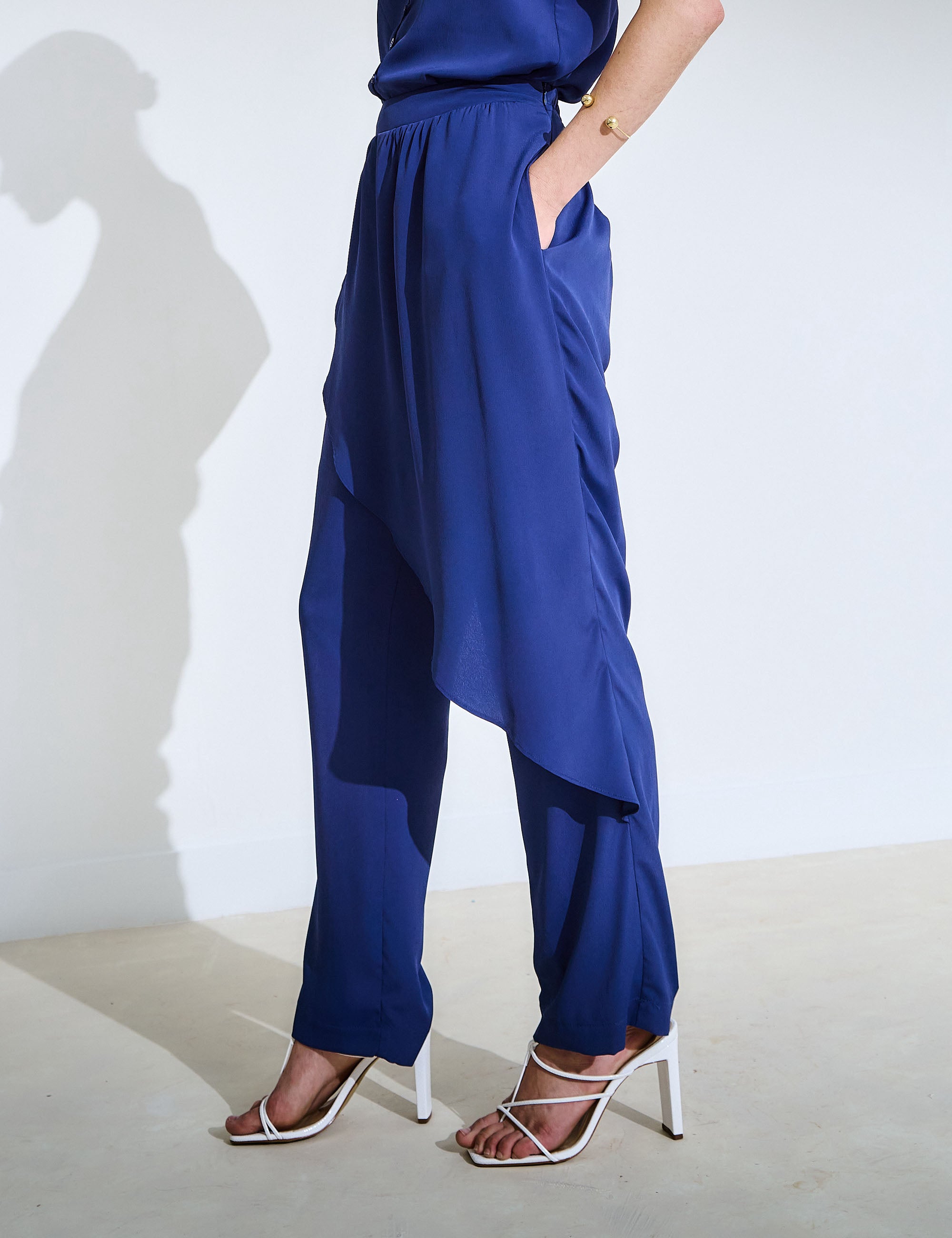 Calça Nara Crepe Marinho