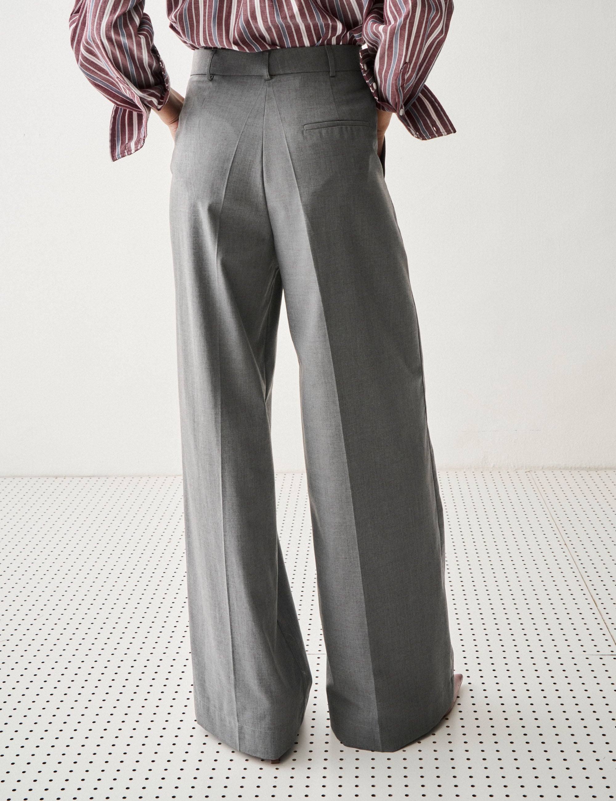 Calça Nysa Alfaiataria Cinza