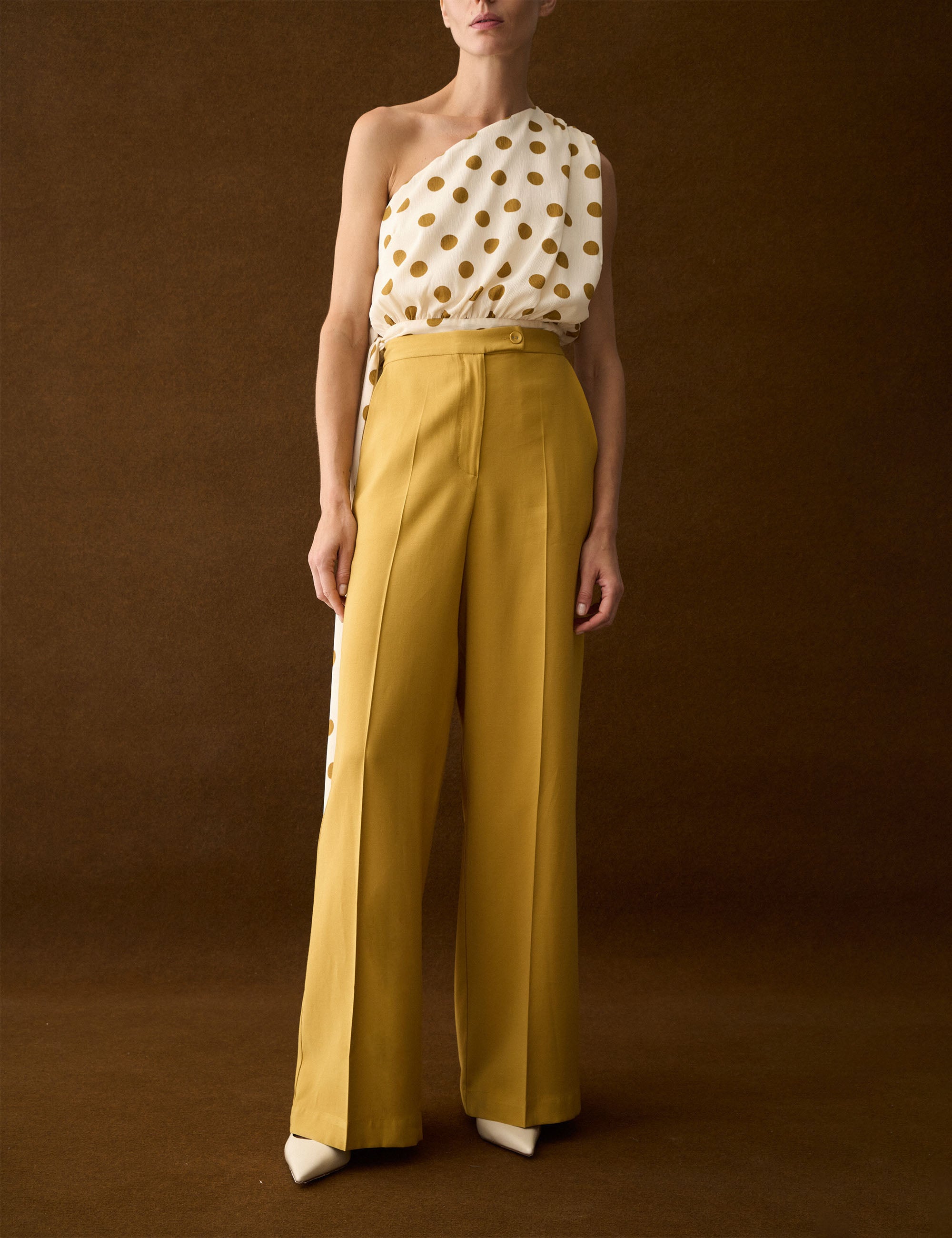 Calça Paulina Alfaiataria Mostarda