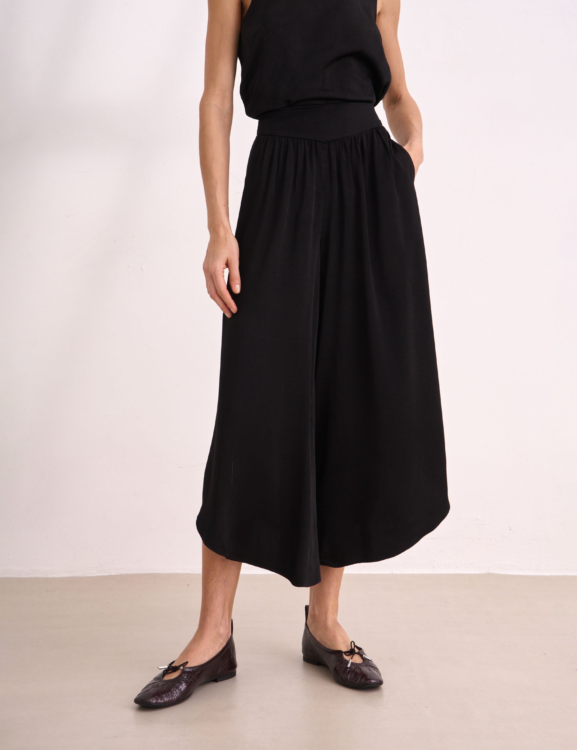 Calça Violett Cetim Preto