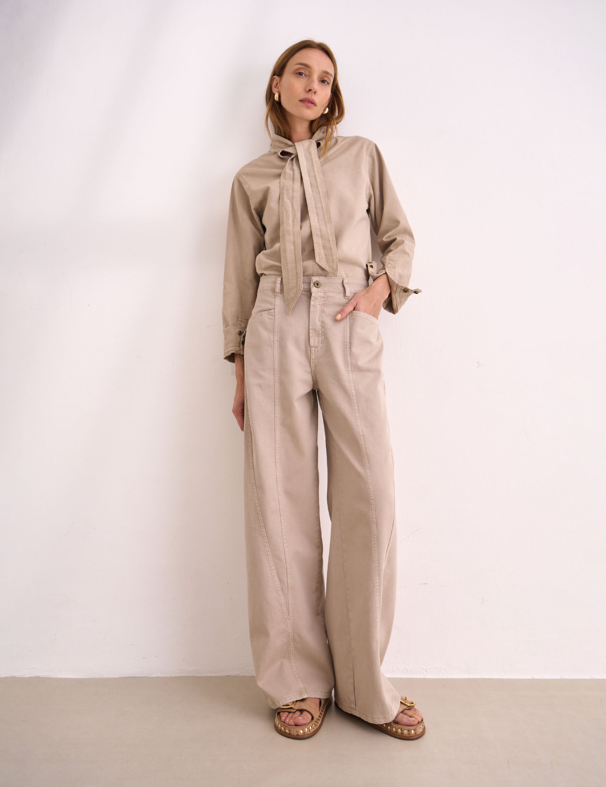 Calça Zoe Sarja Areia