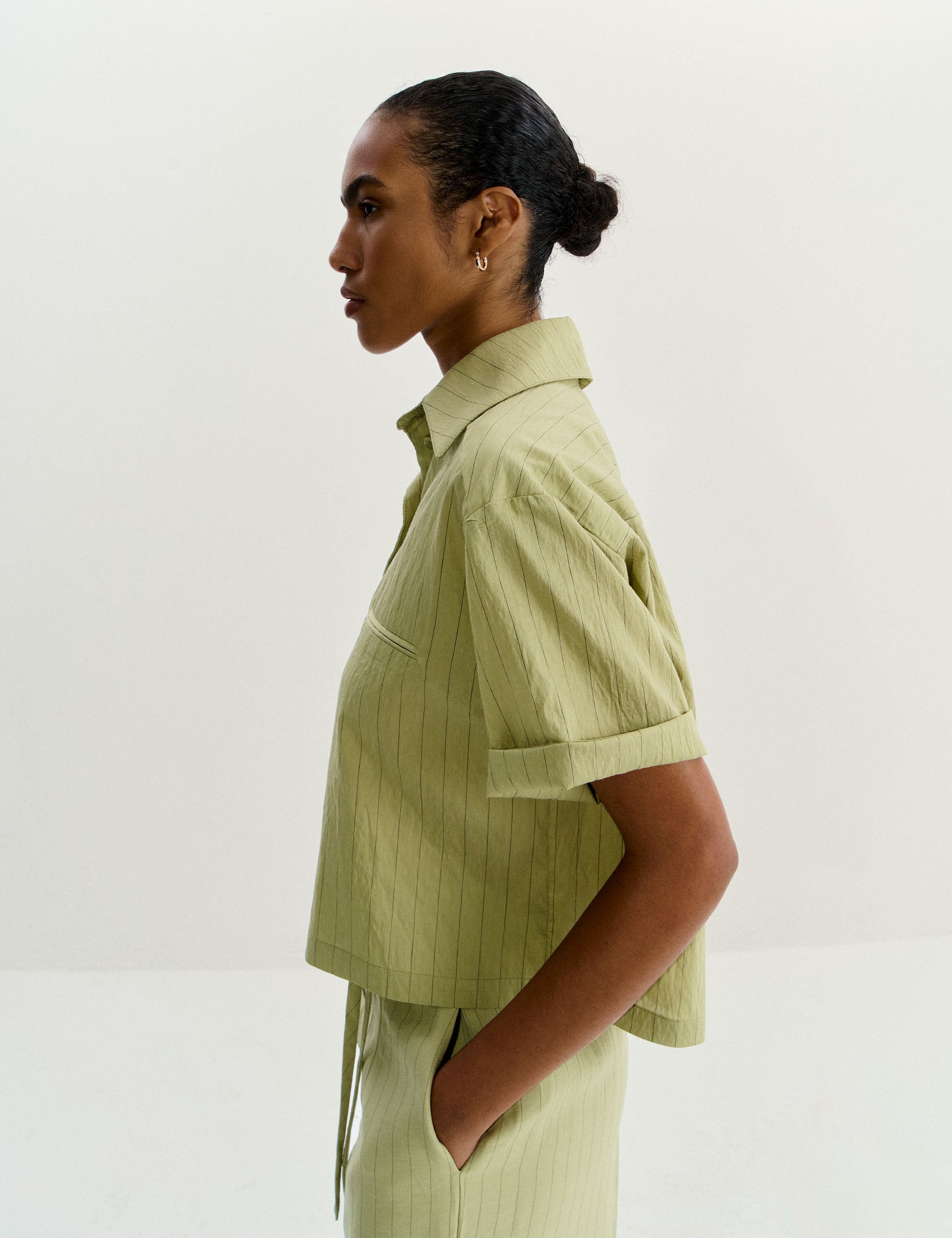 Camisa Adrielly Viscolinho Verde