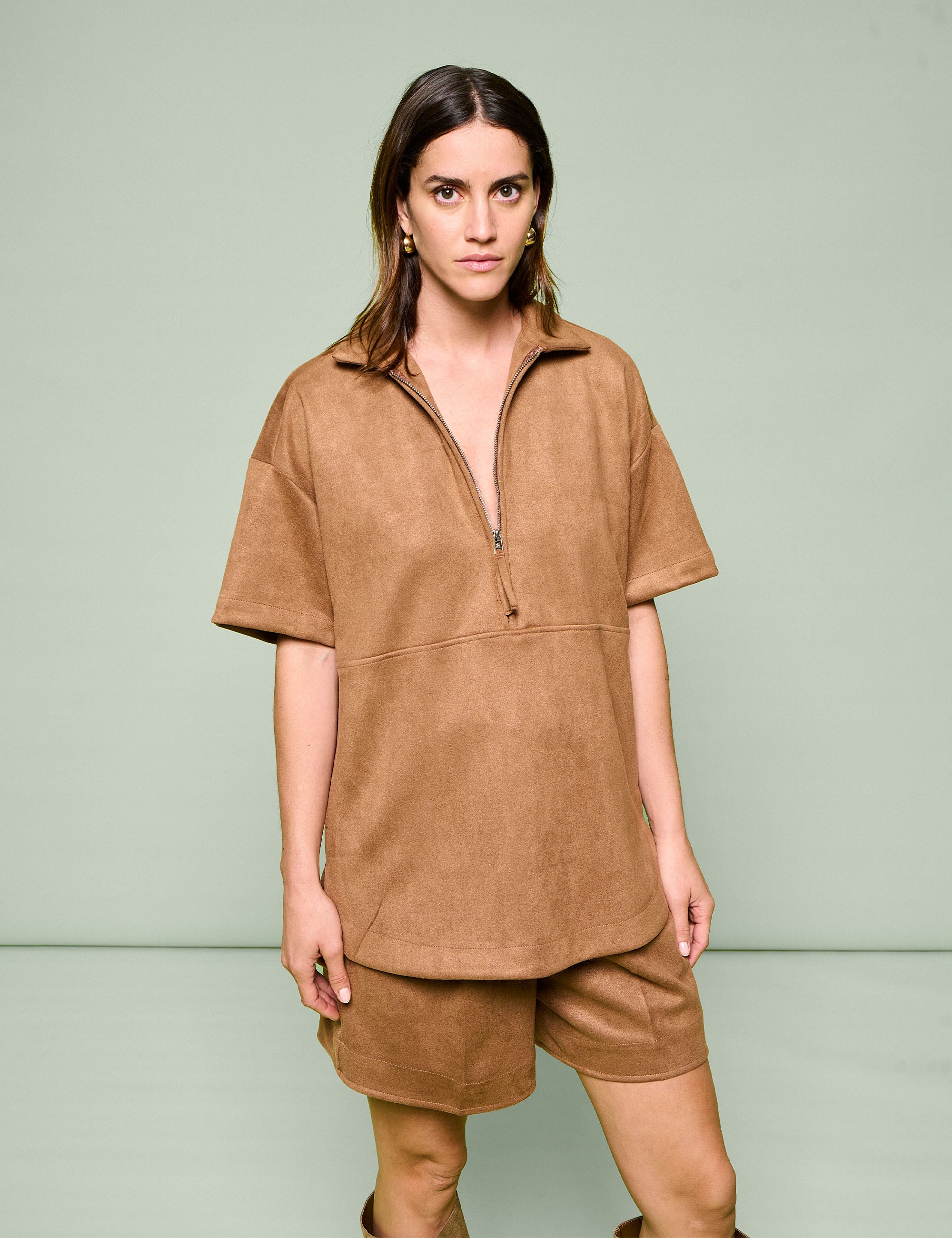 Camisa Stela Suede Mocha