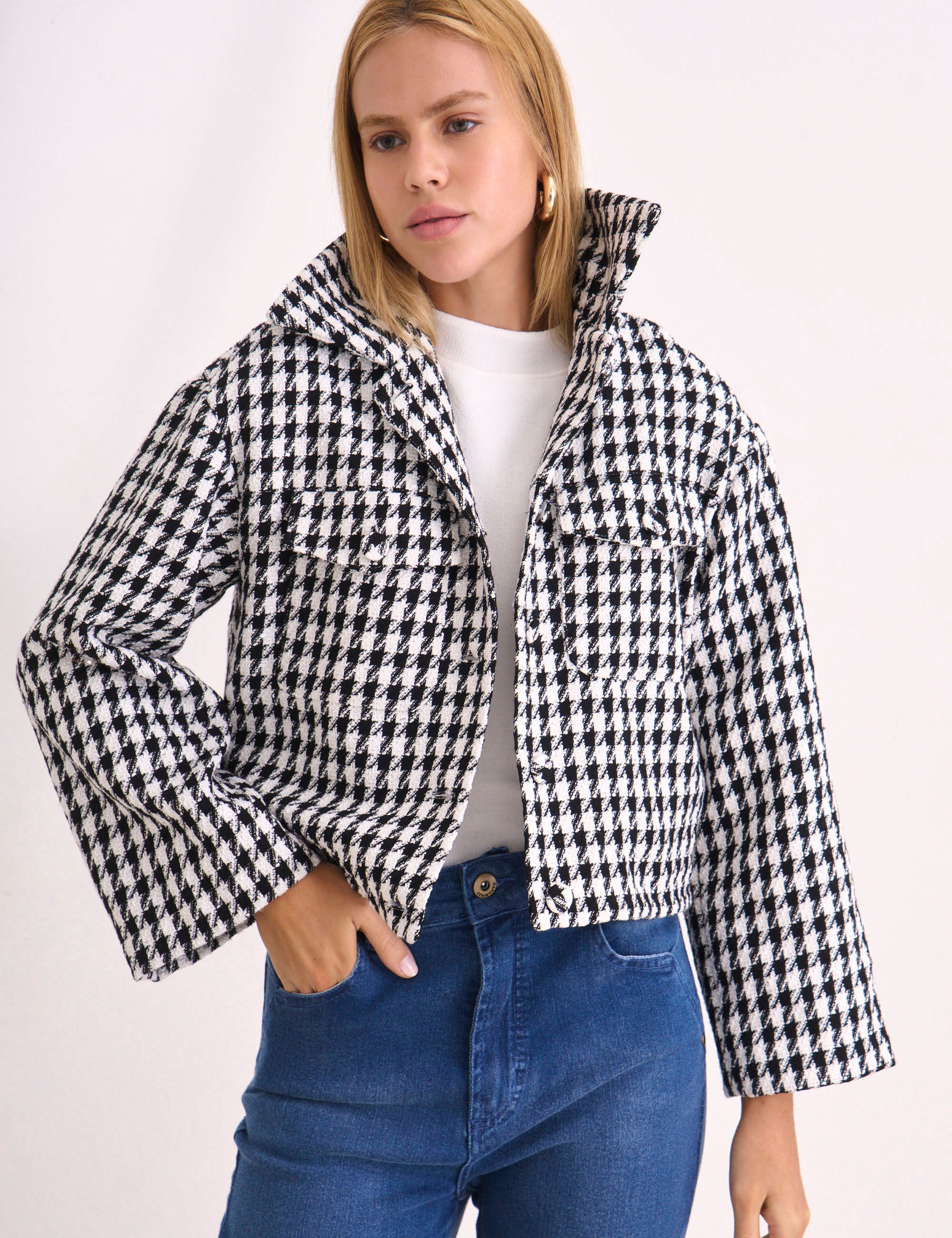 Casaqueto Elle Tweed Preto