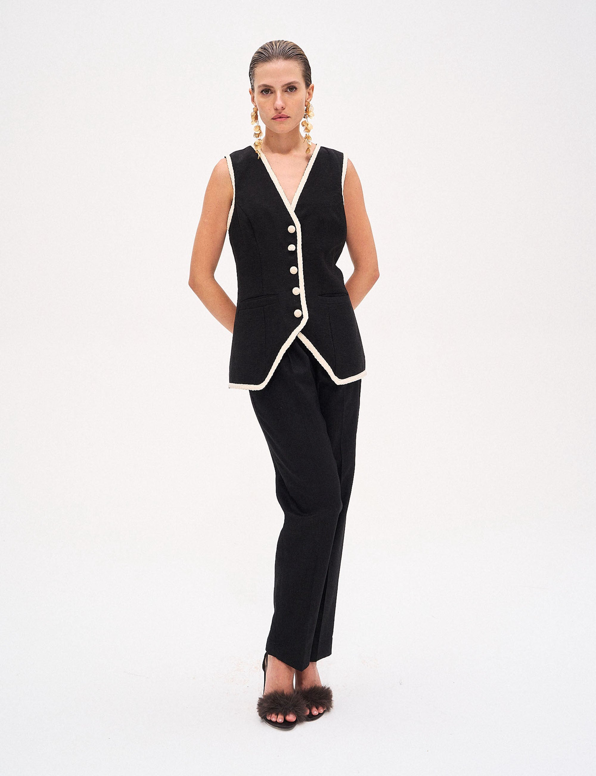 Colete Lily Linho Preto