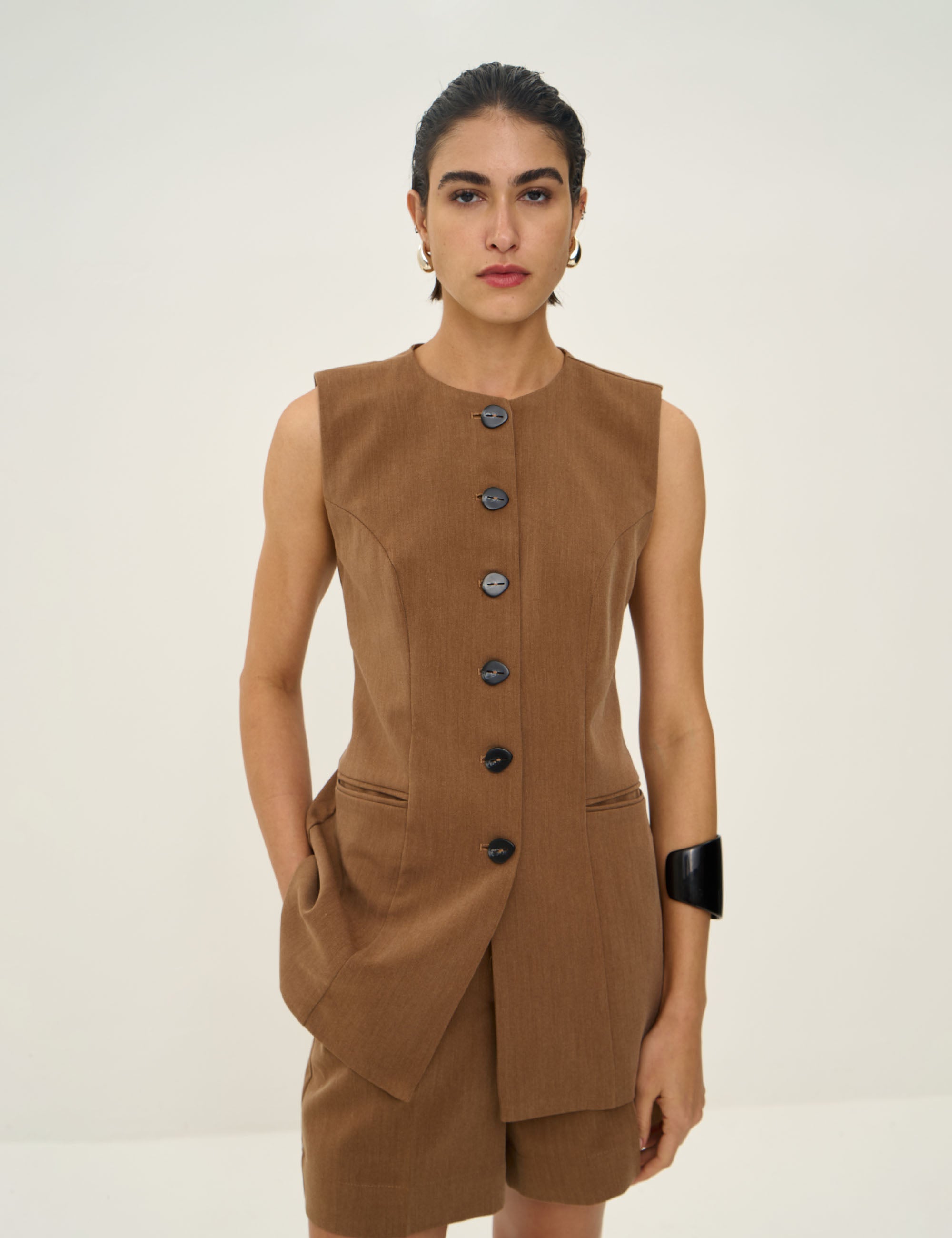 Colete Sophie Alfaiataria Castanho