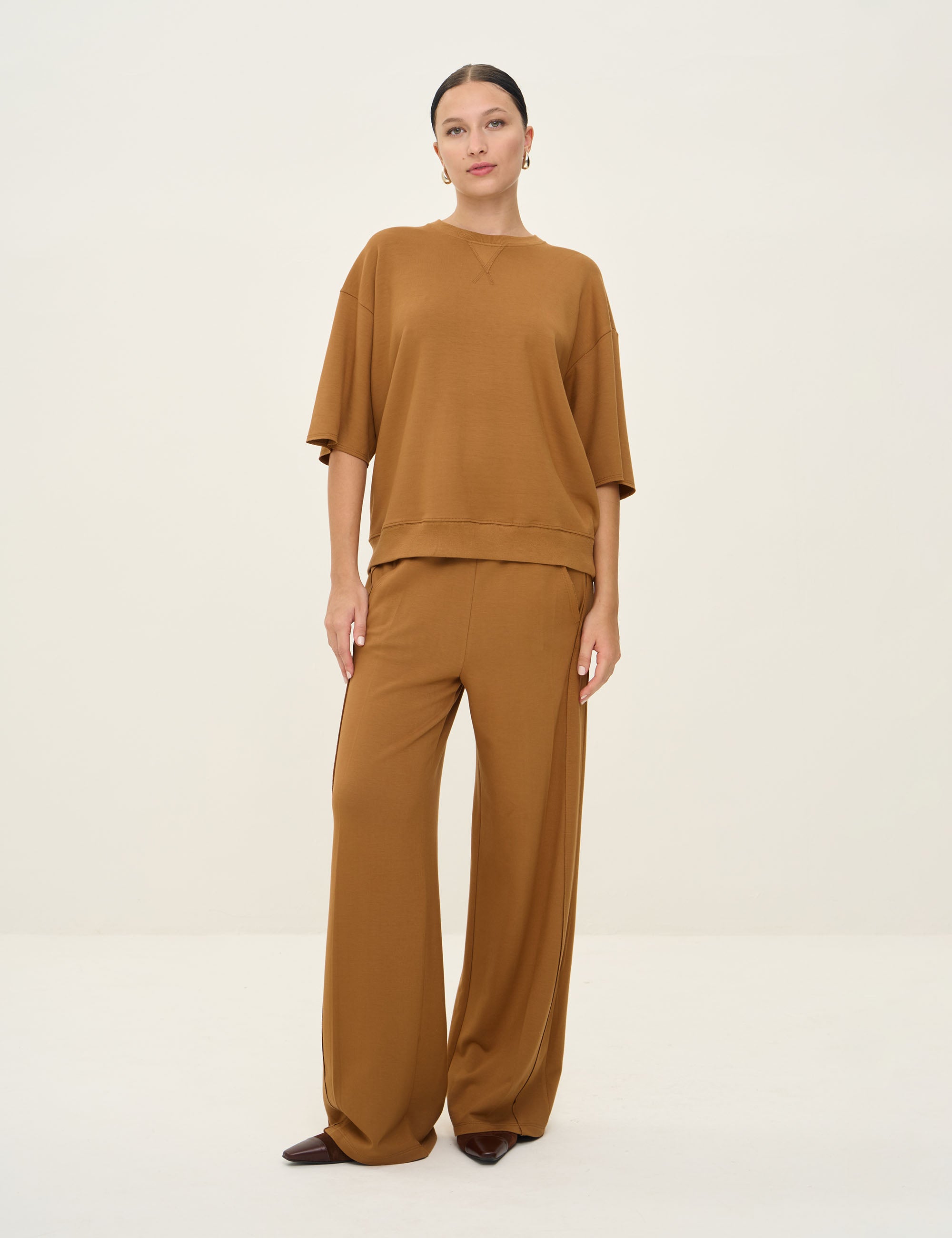 Conjunto Analice Confort Camel
