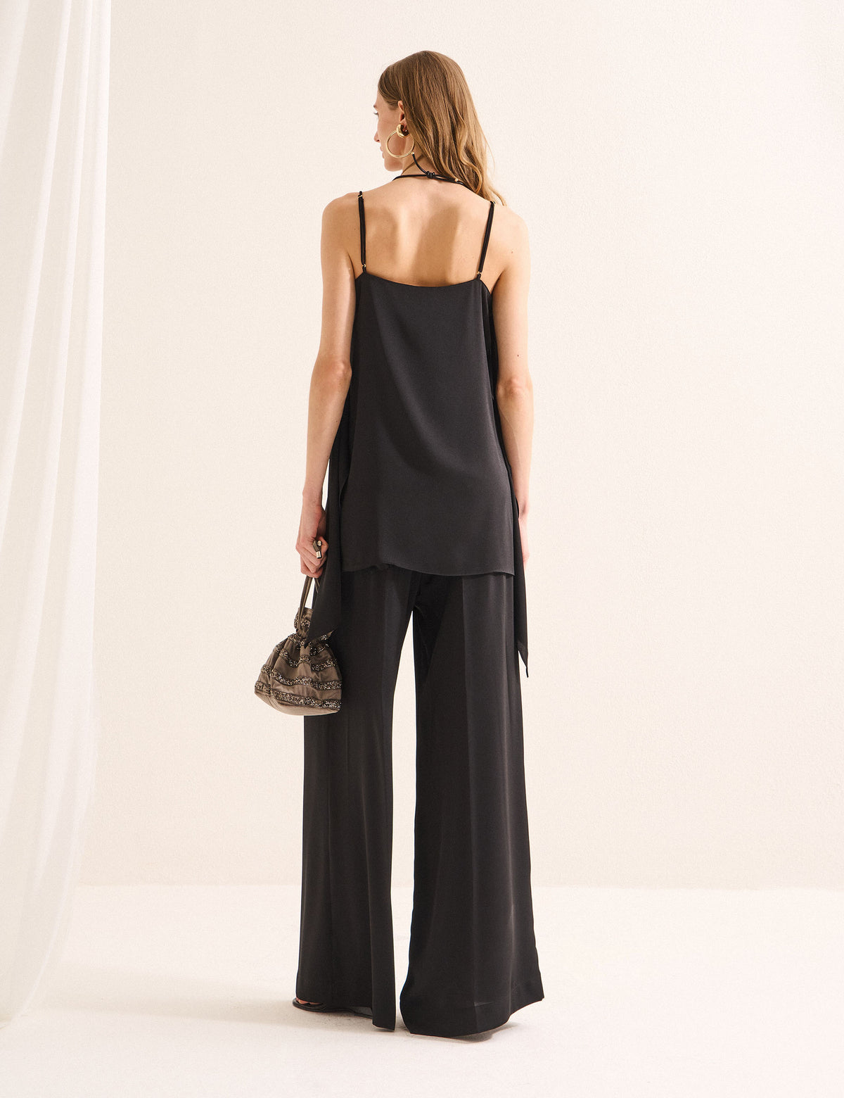 Conjunto Bolonia Crepe Preto
